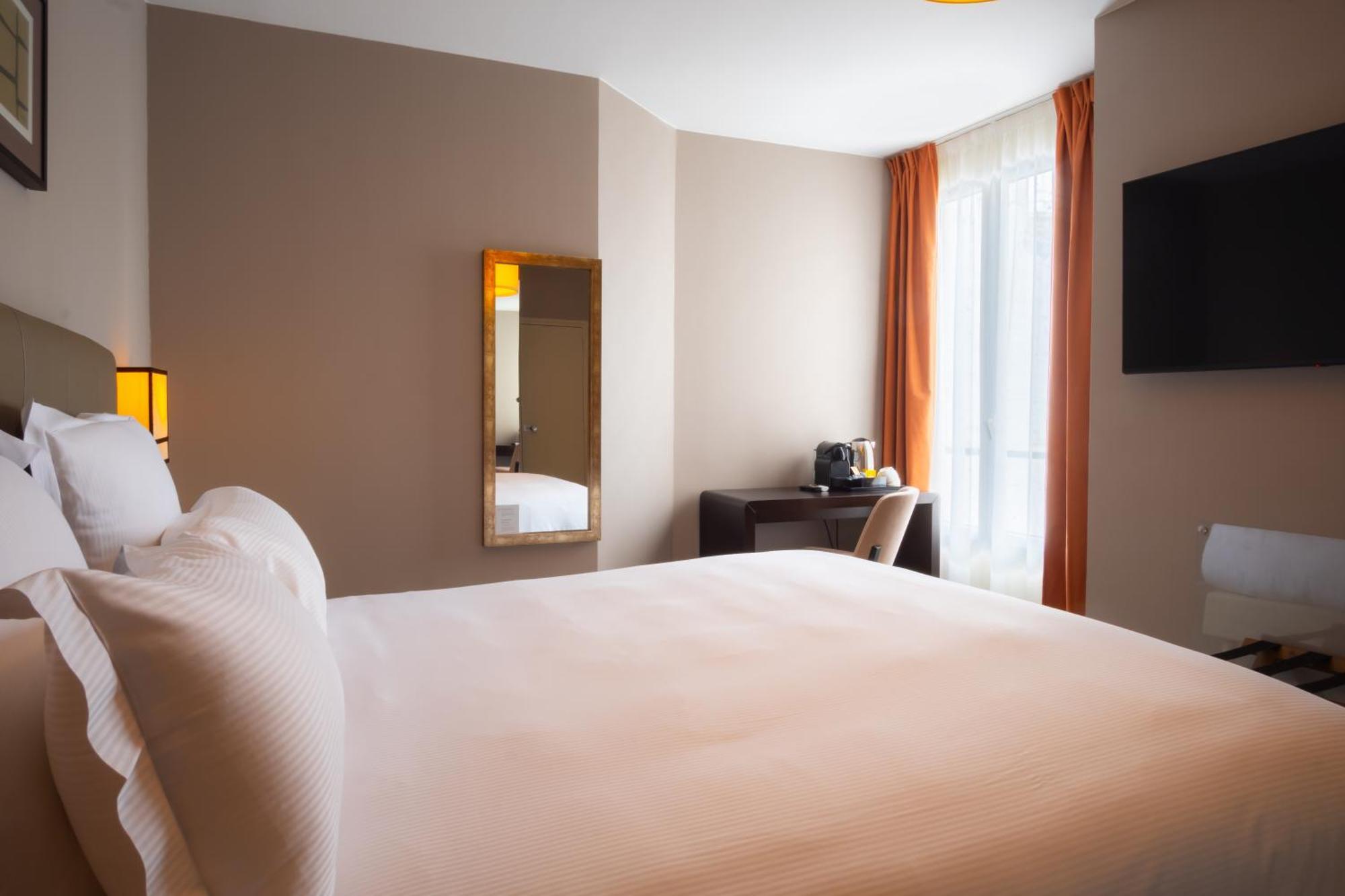 Superior Double Room,1772888115:JPEG