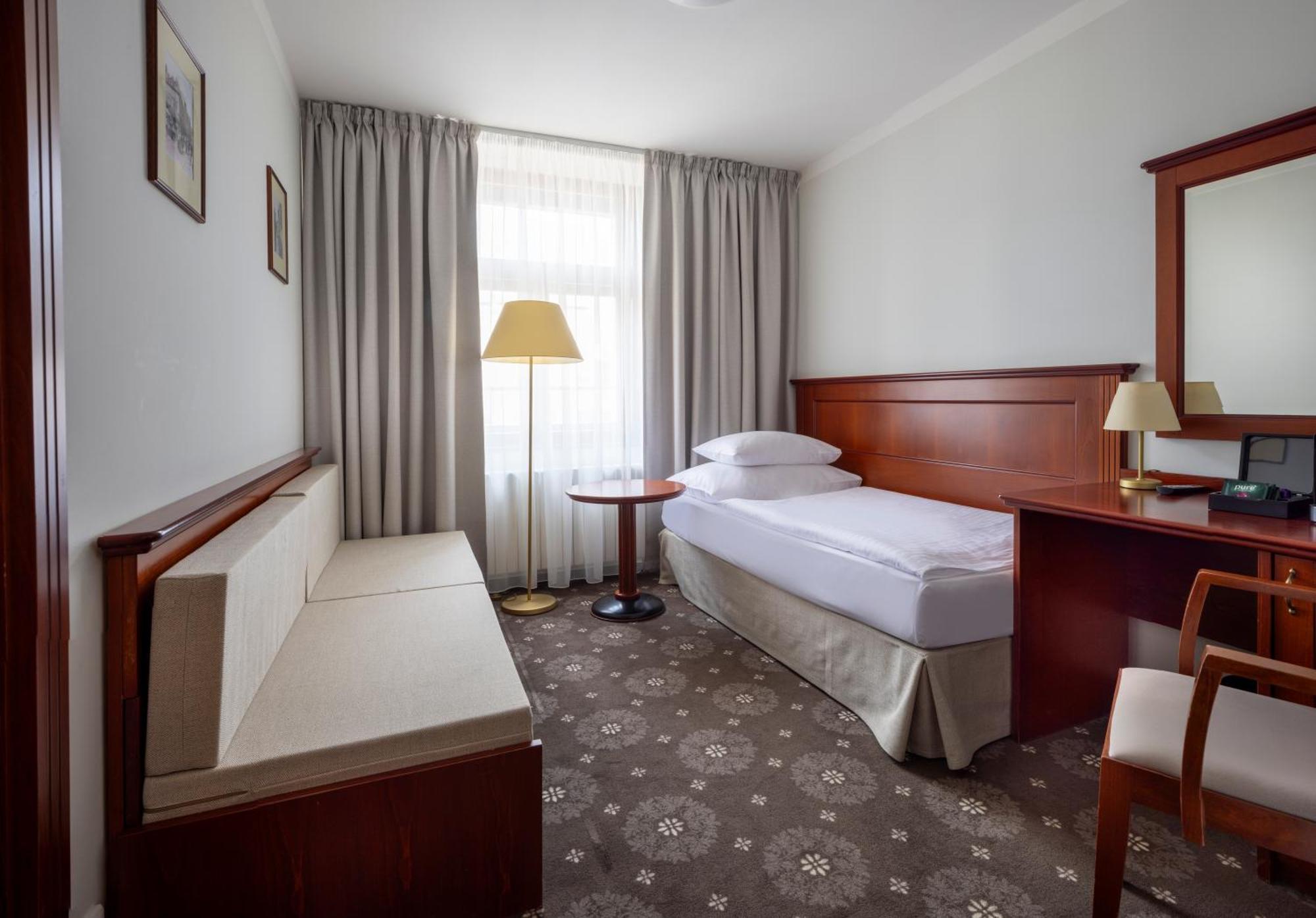 Superior Single Room