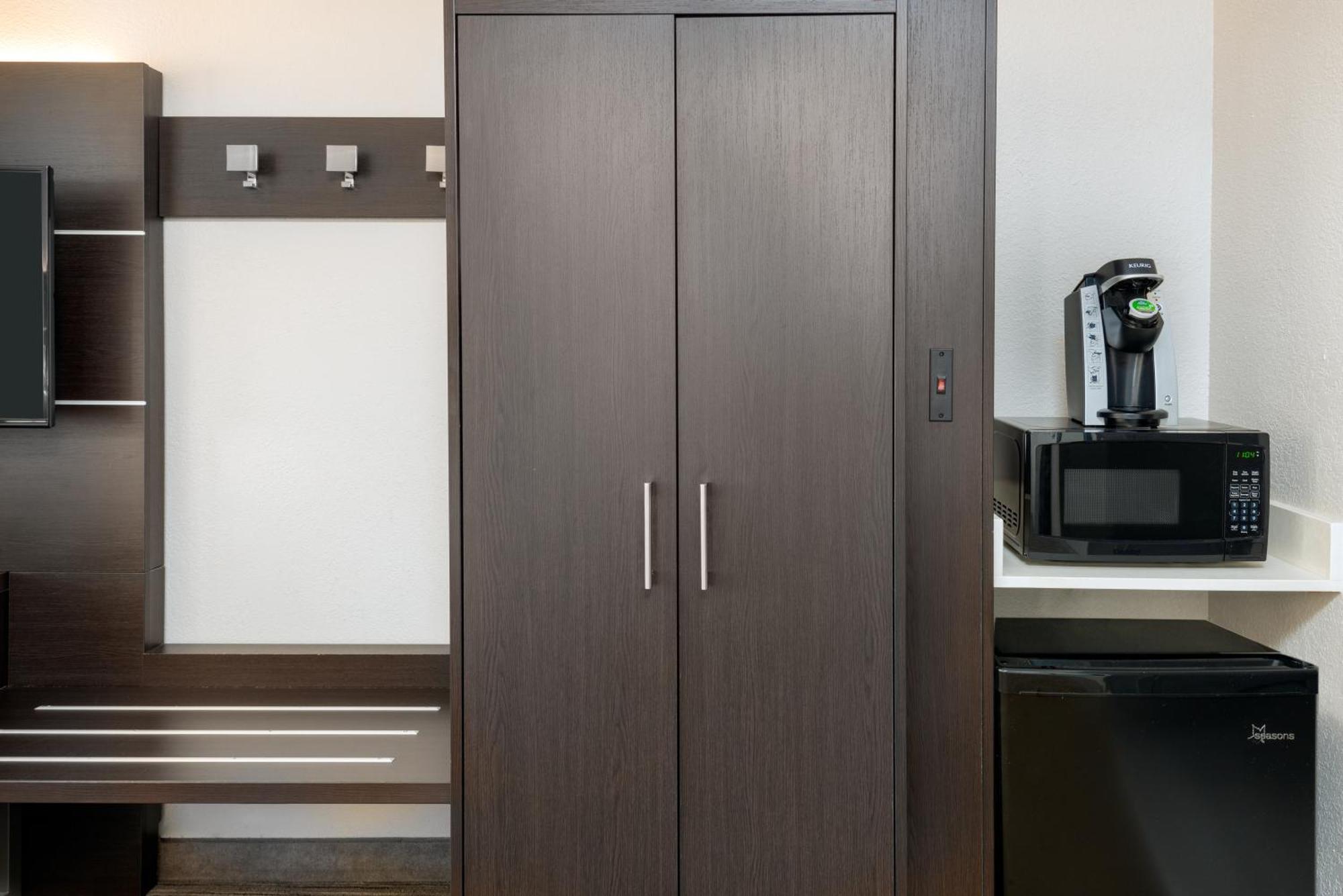 Quarto Standard