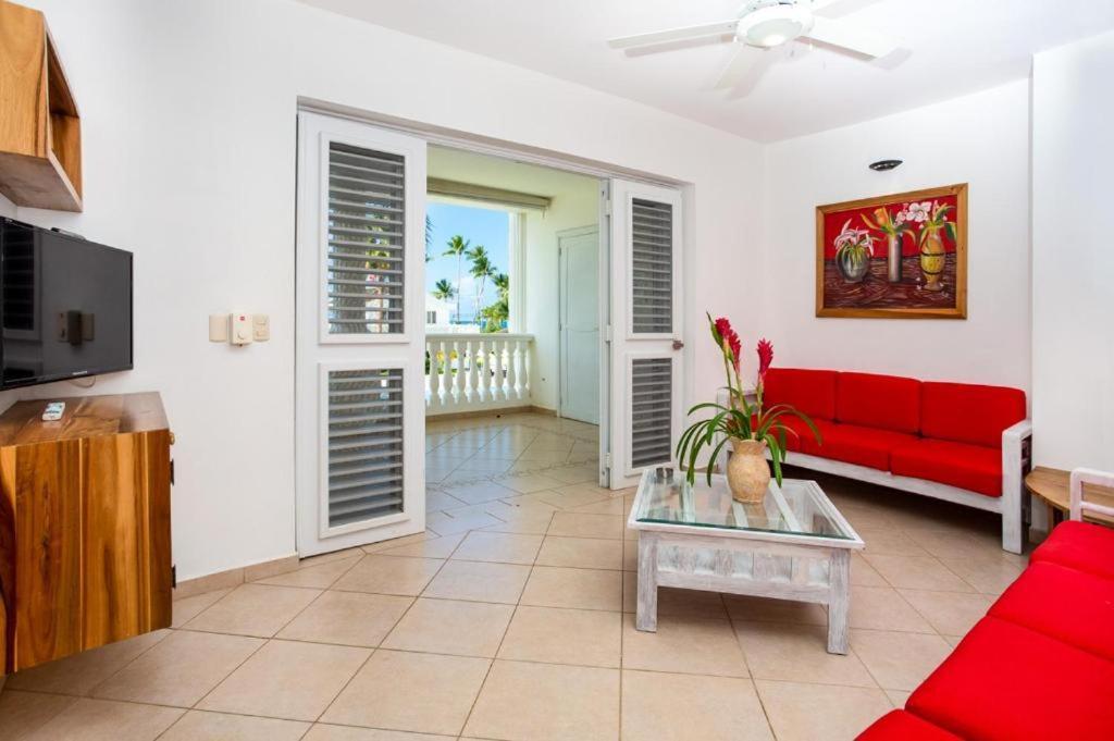 Two-Bedroom Deluxe Apartment