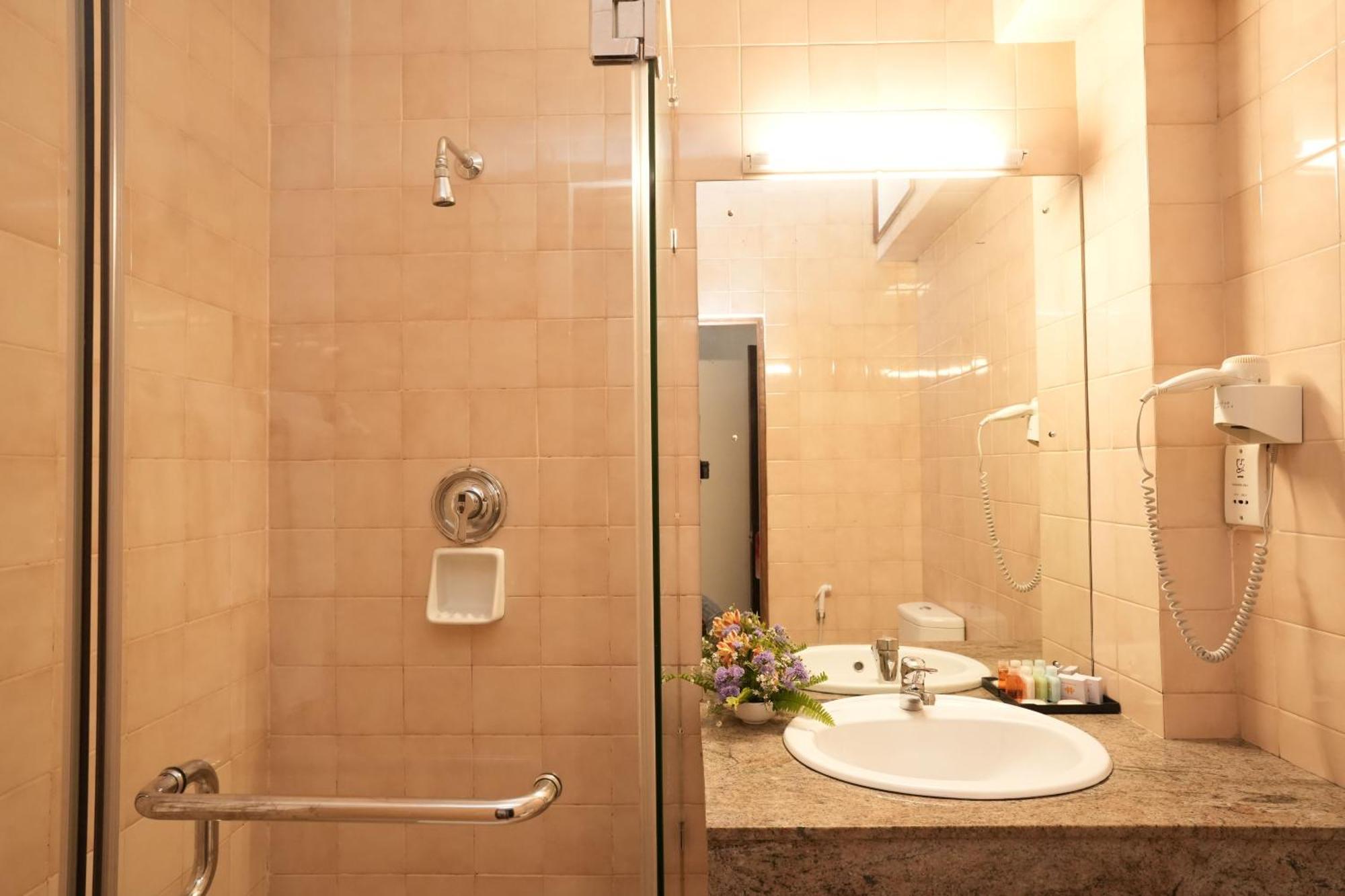Deluxe Triple Room on Food & Beverage