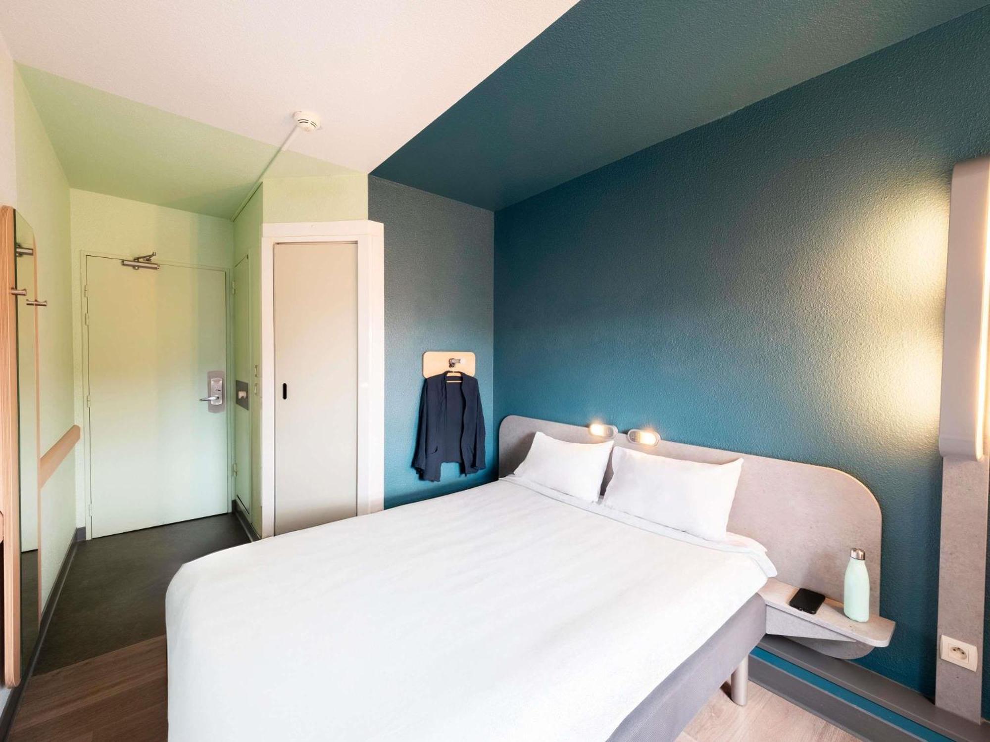 Standard Double Room,1772938809:JPEG