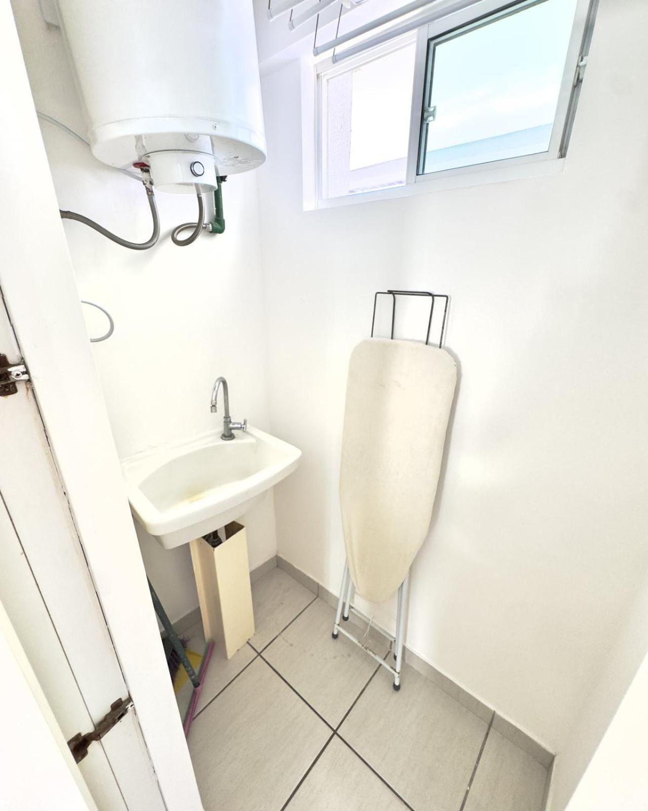 Deluxe Two-Bedroom Apartment