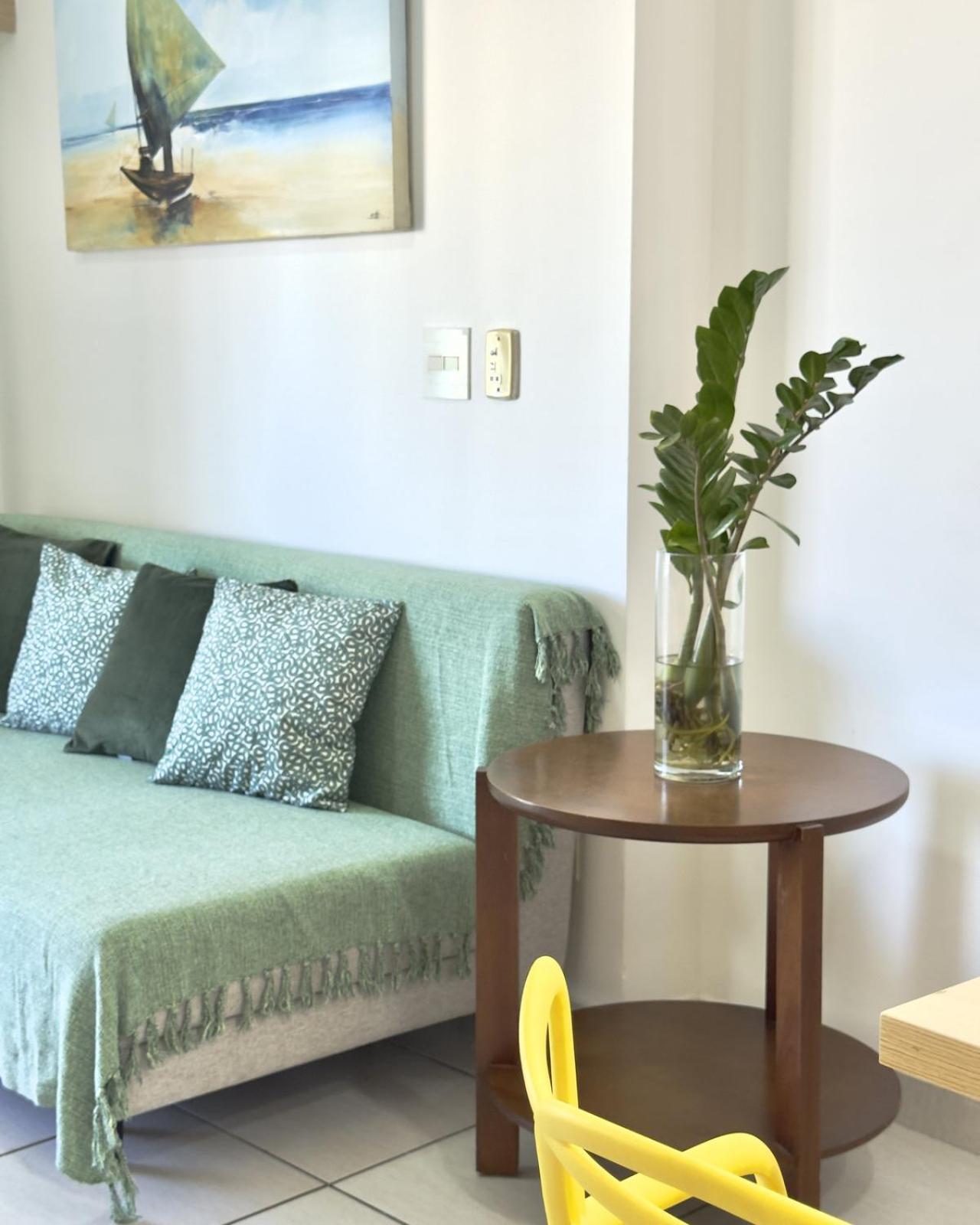Deluxe Two-Bedroom Apartment