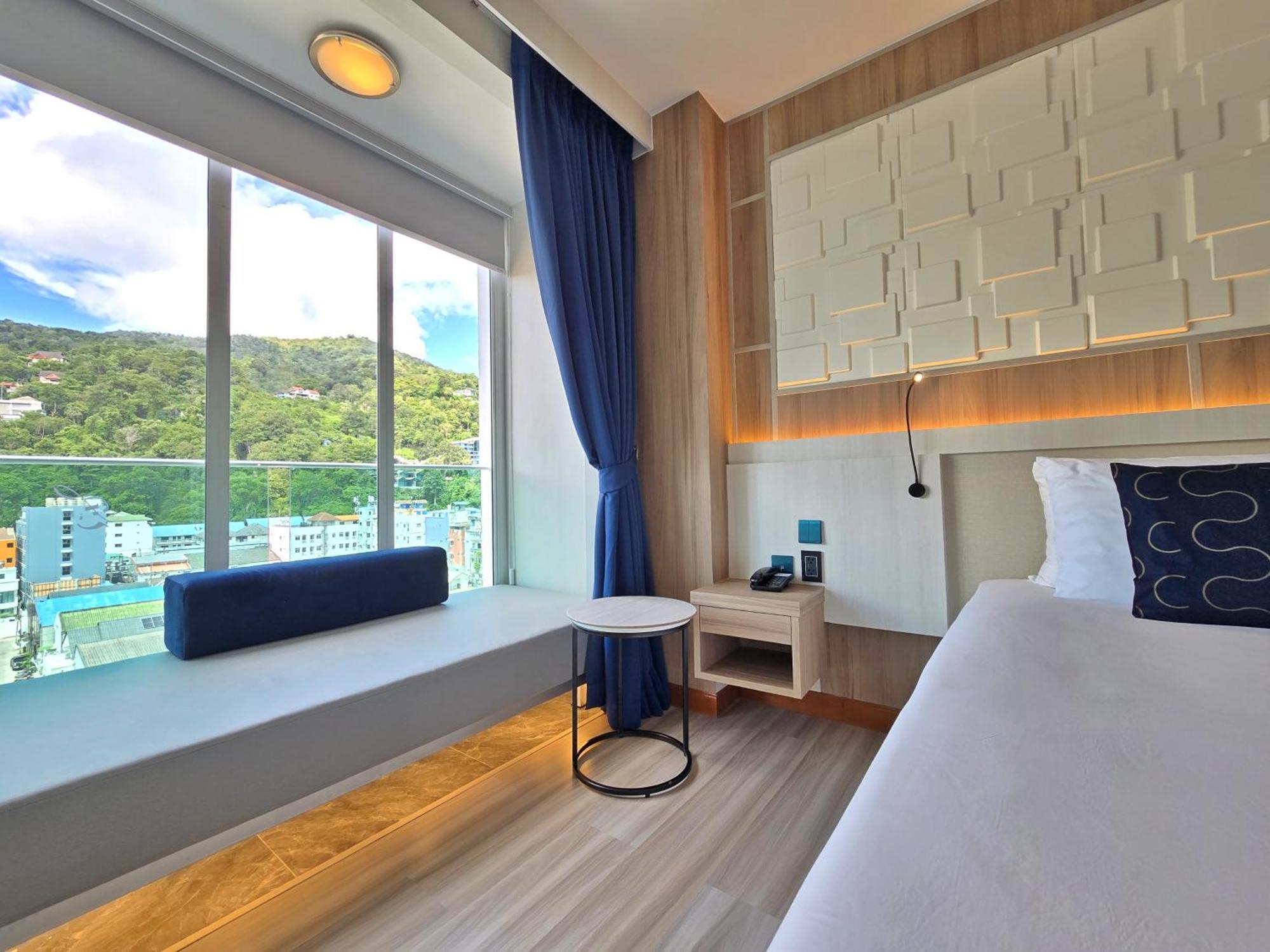 Double Room High Floor Views