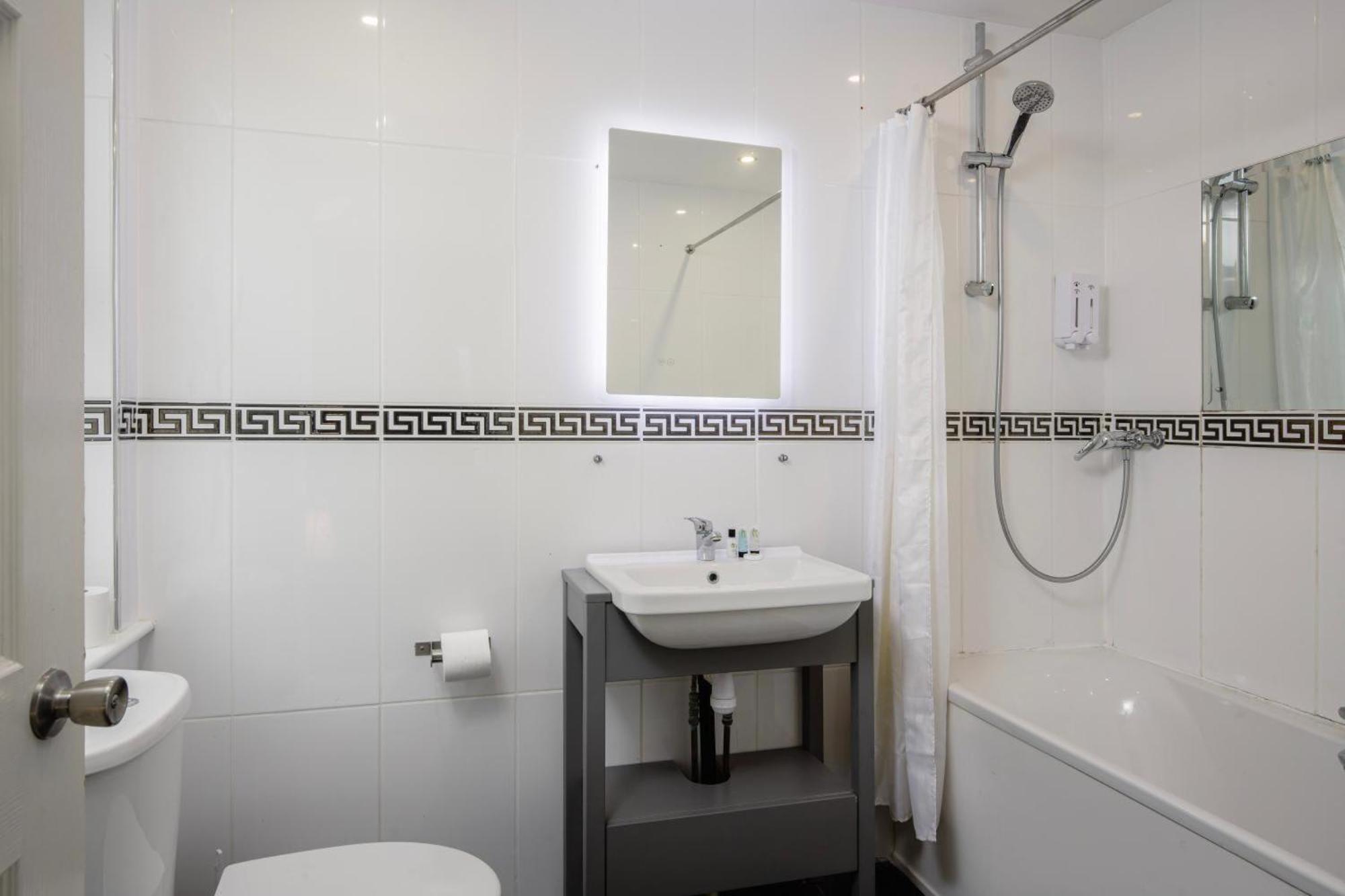 Suite Spa Bath