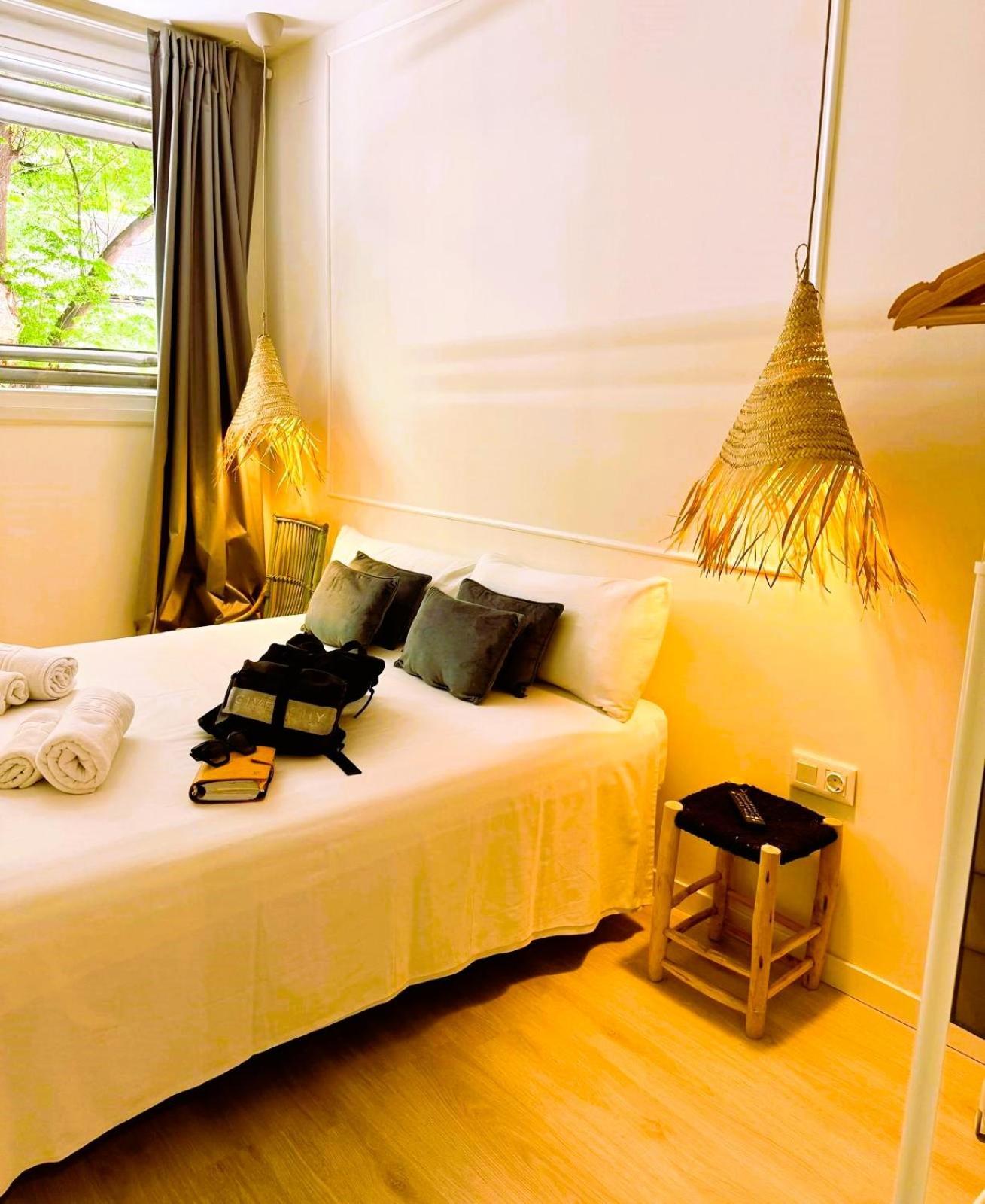 Double Room Private Bathroom