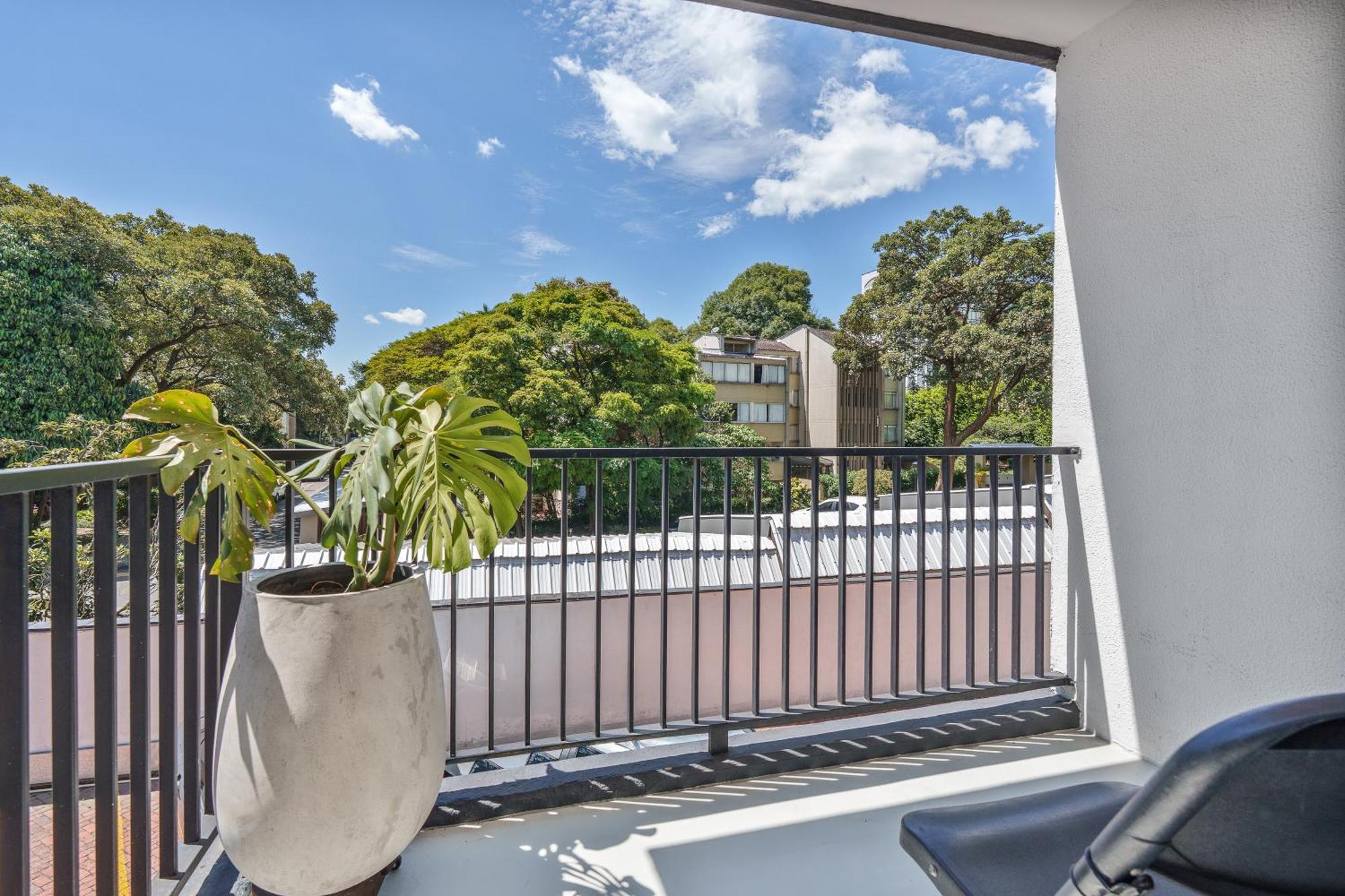 Double or Twin Room Balcony