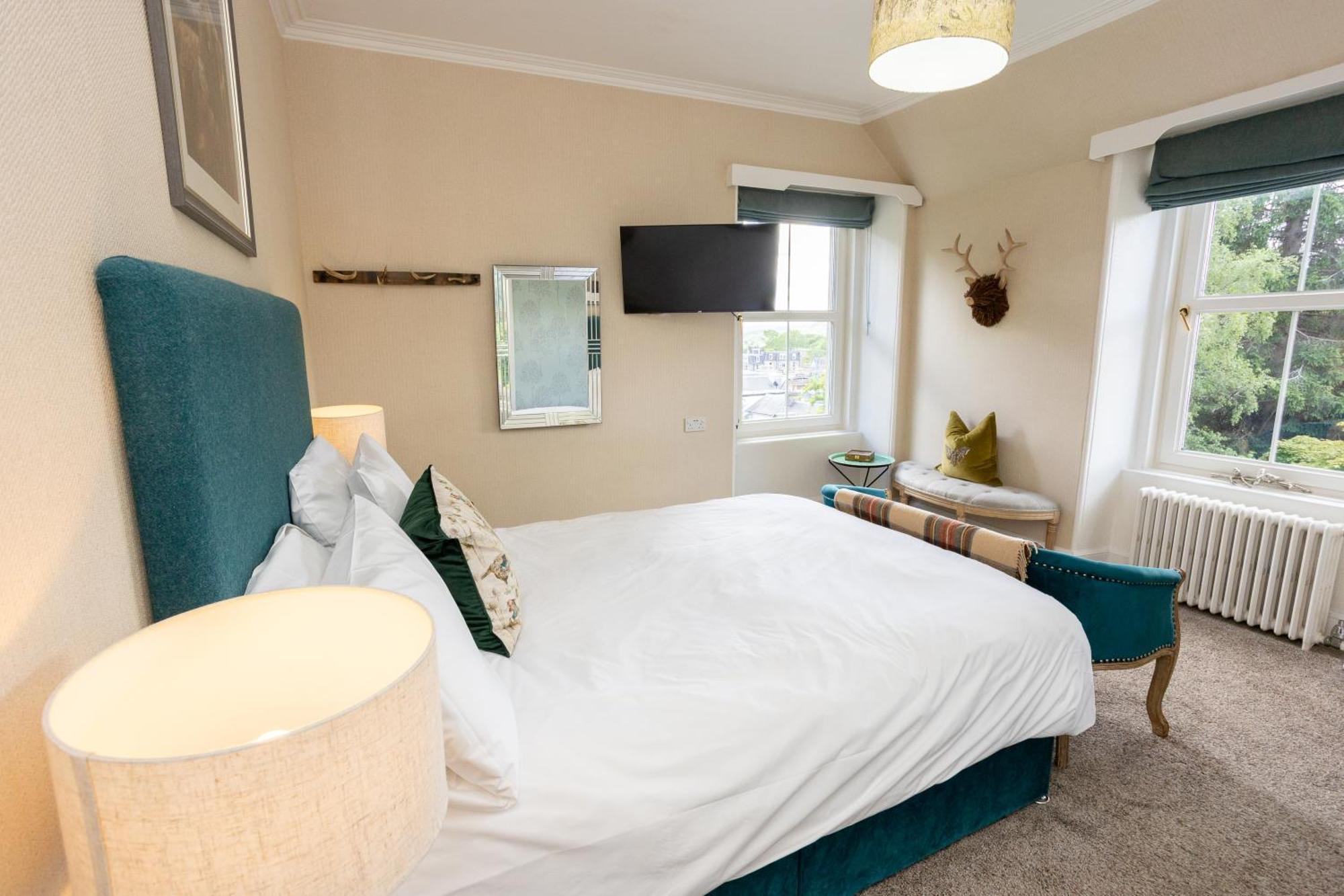 Superior King Room