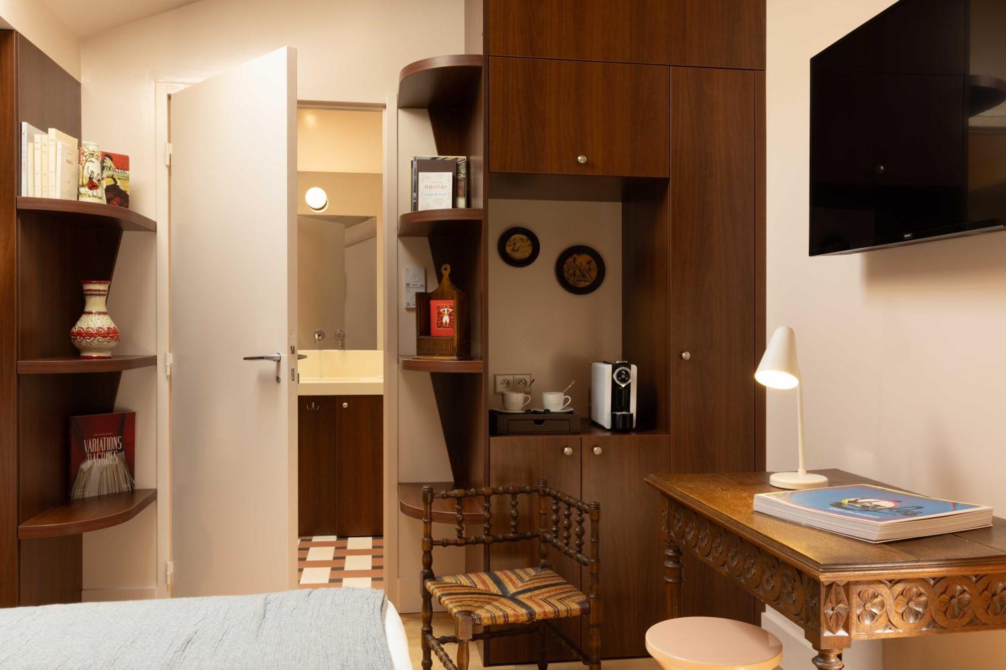 King Room