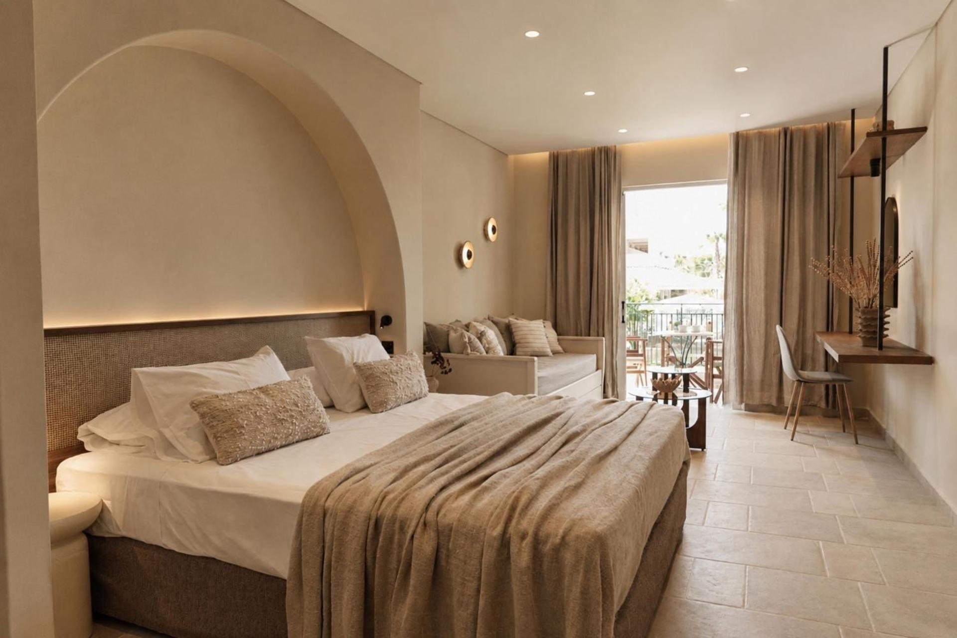 Superior Family Room