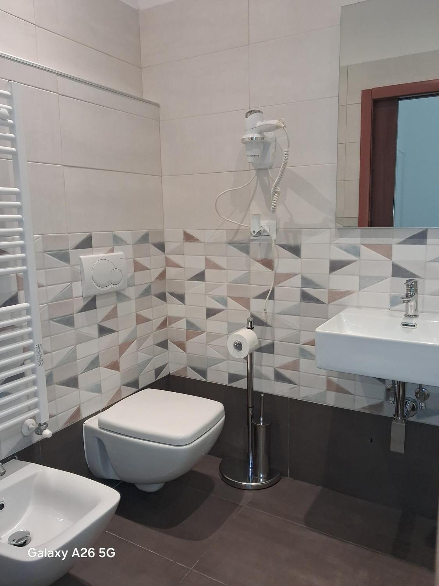 Double Room Private Bathroom