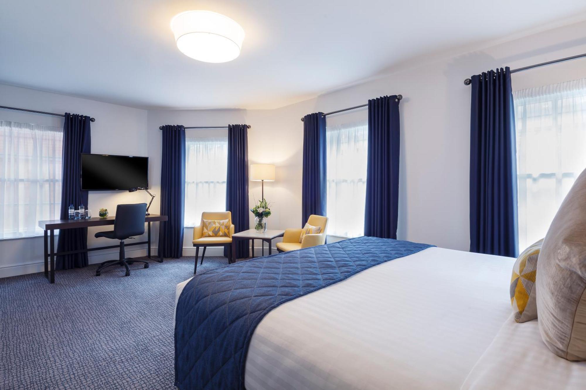 Executive King Room