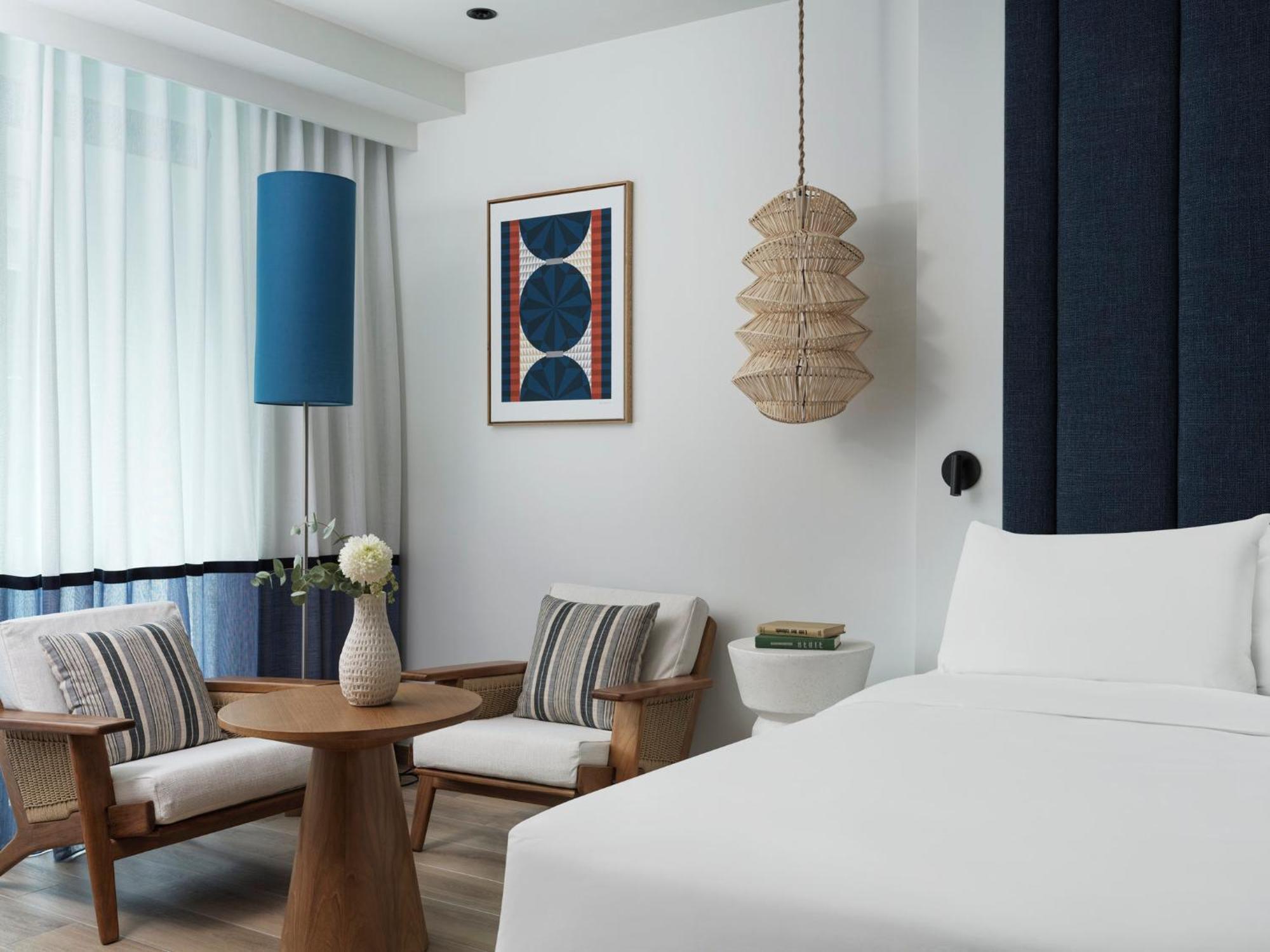 Premium King Room