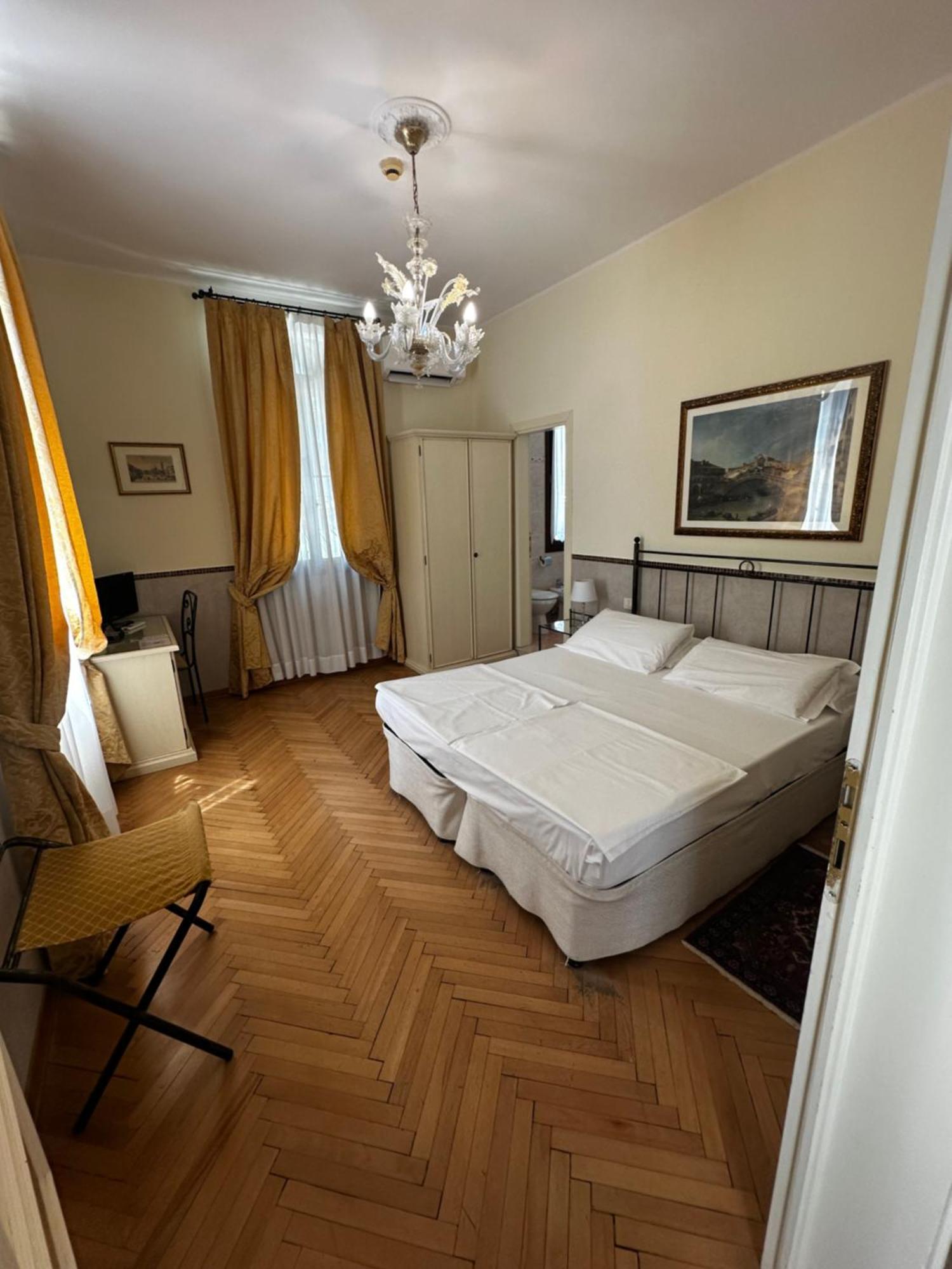 Superior Double Room,1774431537:JPEG