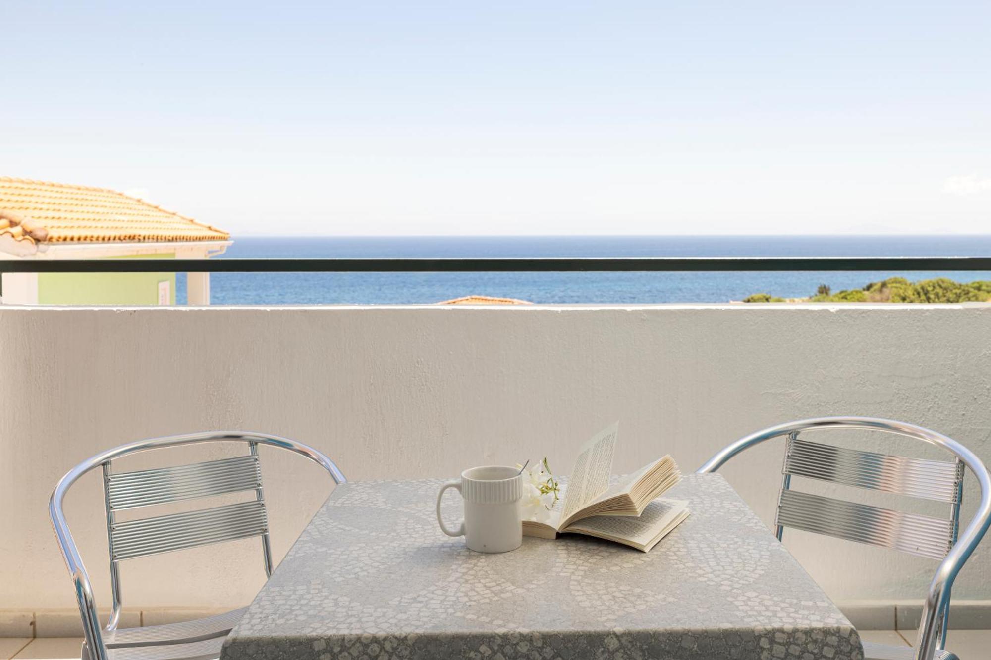 Family Room Side Sea View