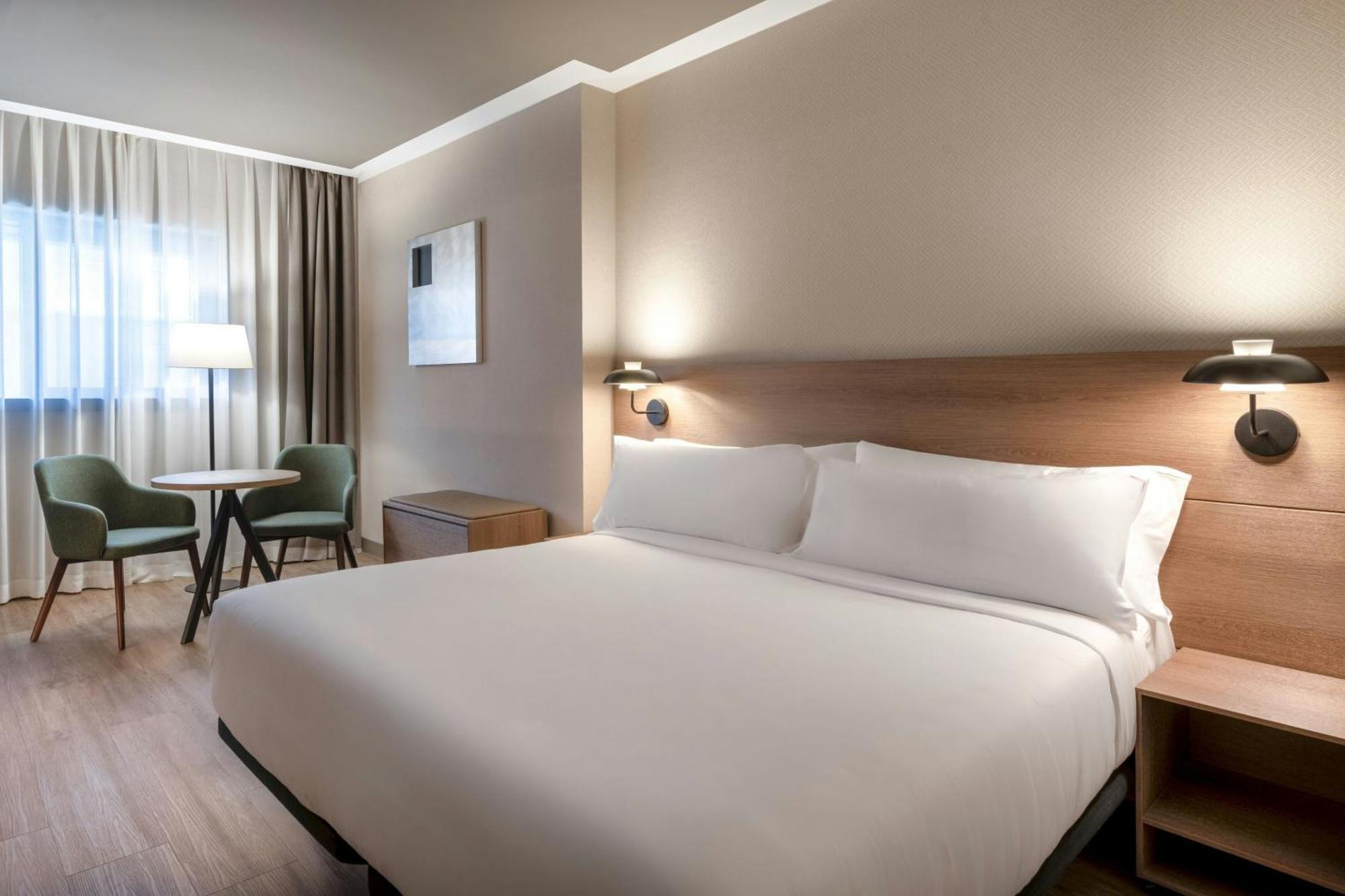 Standard Plus King Room