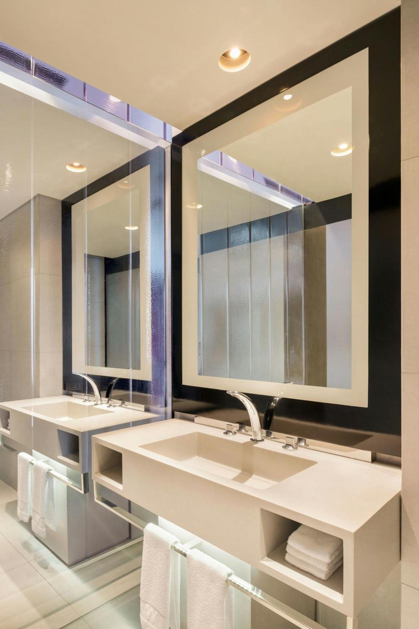Two-Bedroom Interconnecting Suite