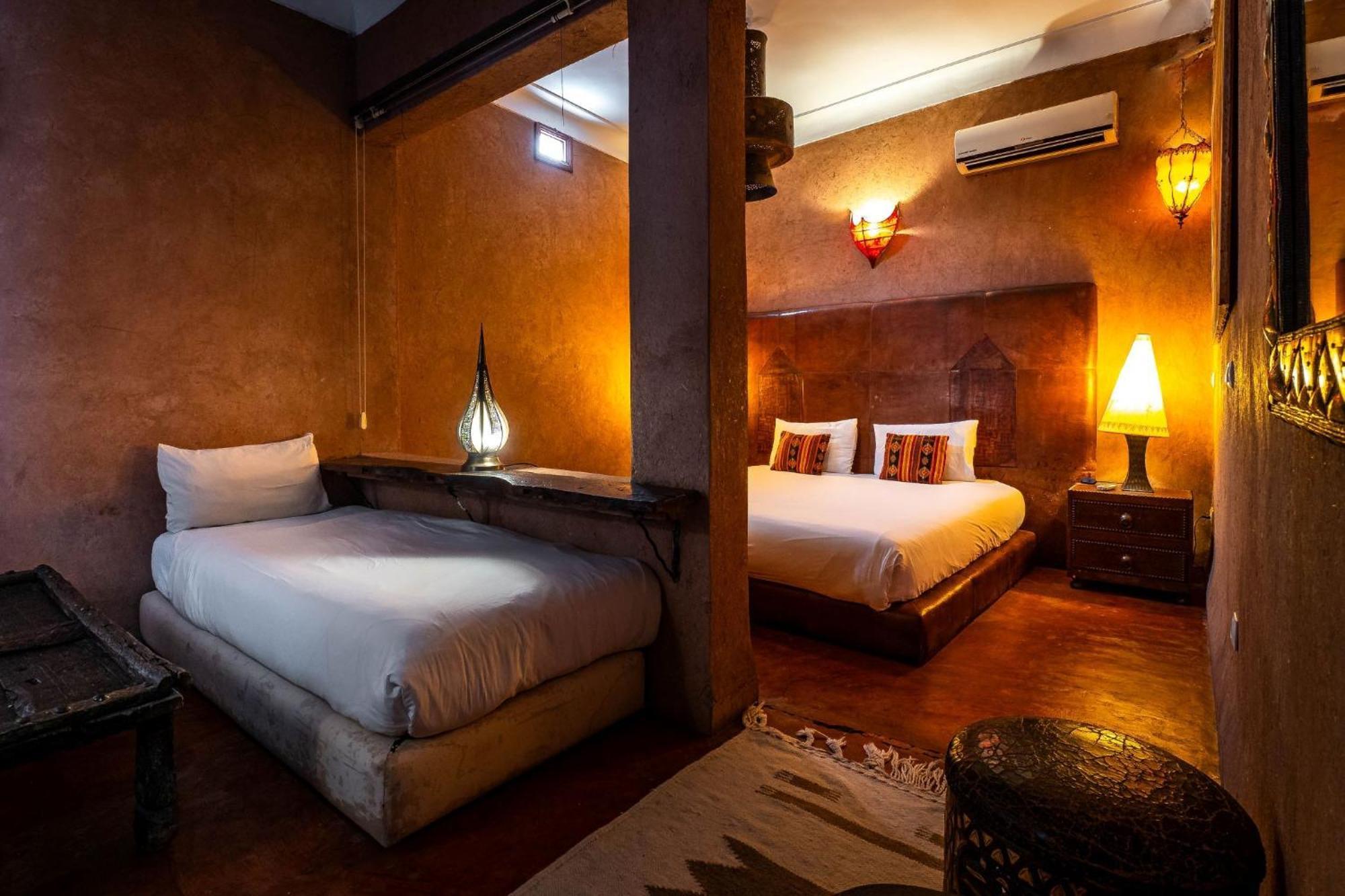 Chambre Lits Jumeaux avec Salle de Bains Privative
