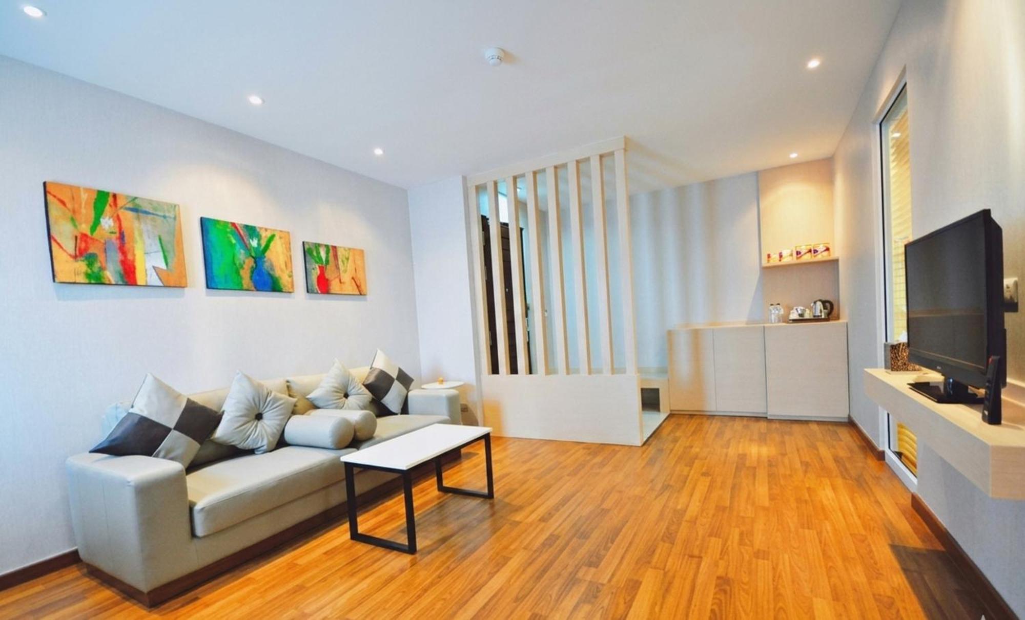 Premium Suites