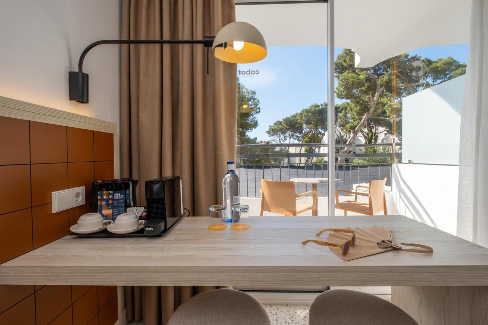 Twin Room Sea View