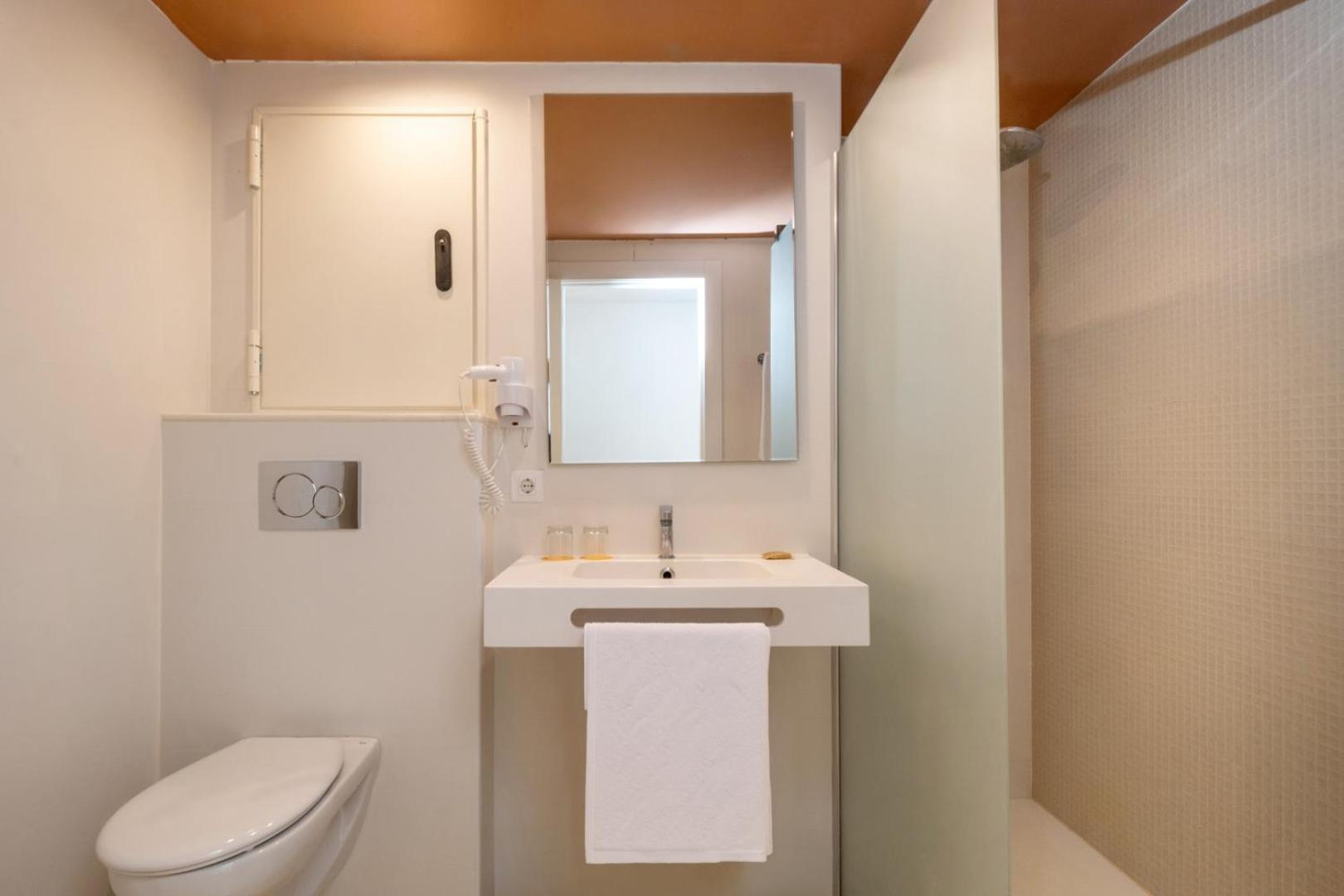 Twin Room Sea View