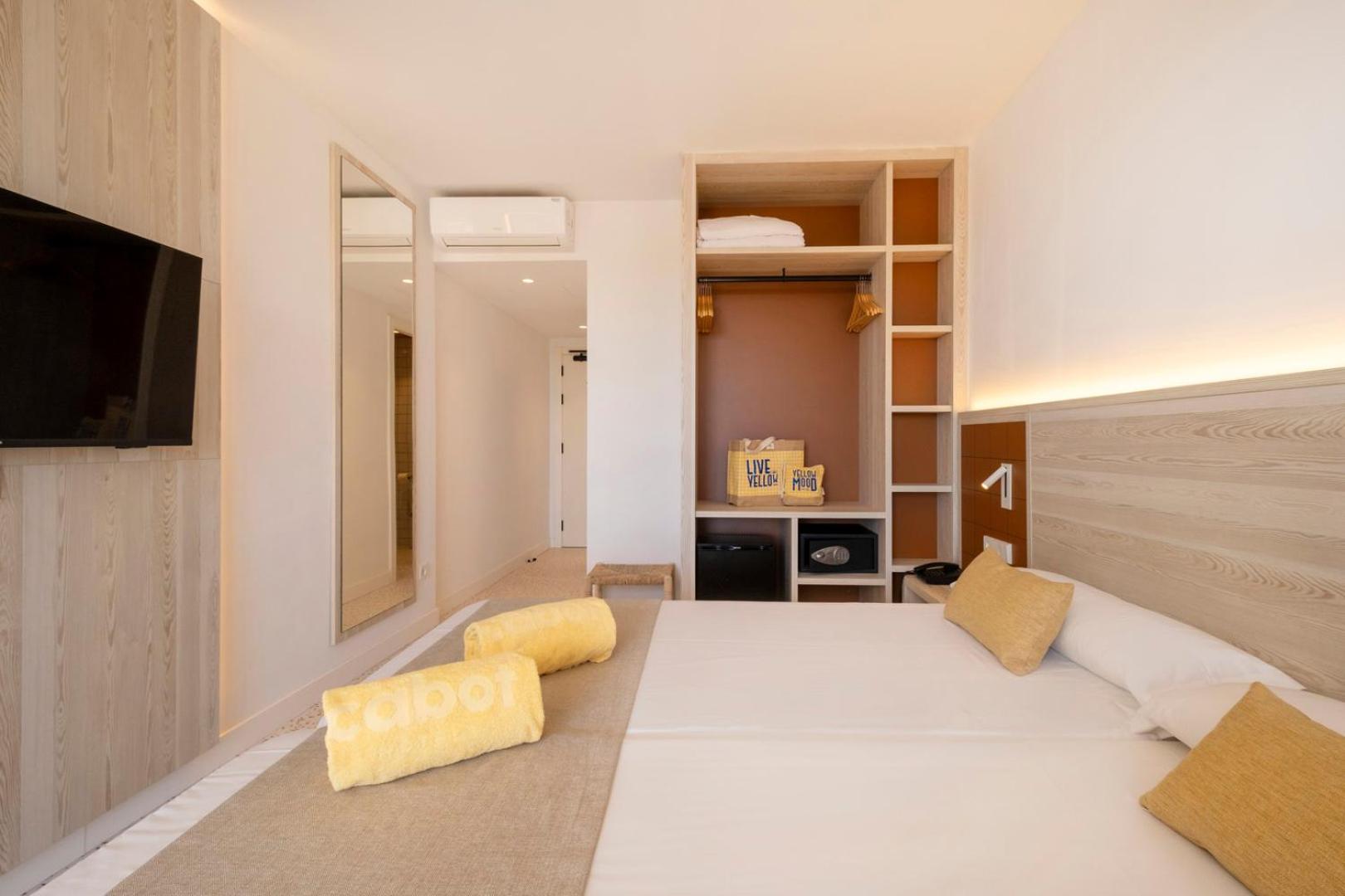 Superior Twin Room Sea View