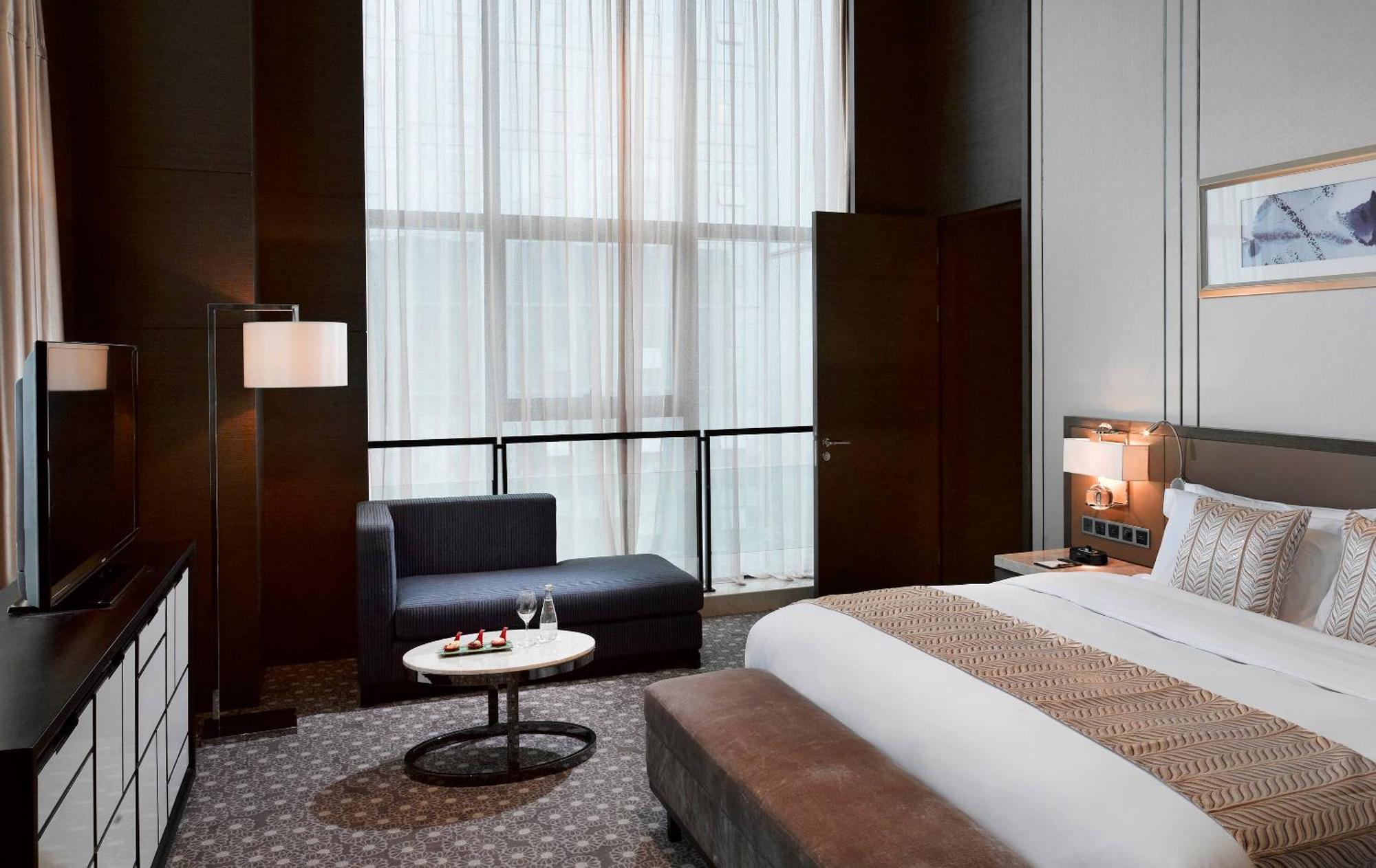 Suite Business The Level
