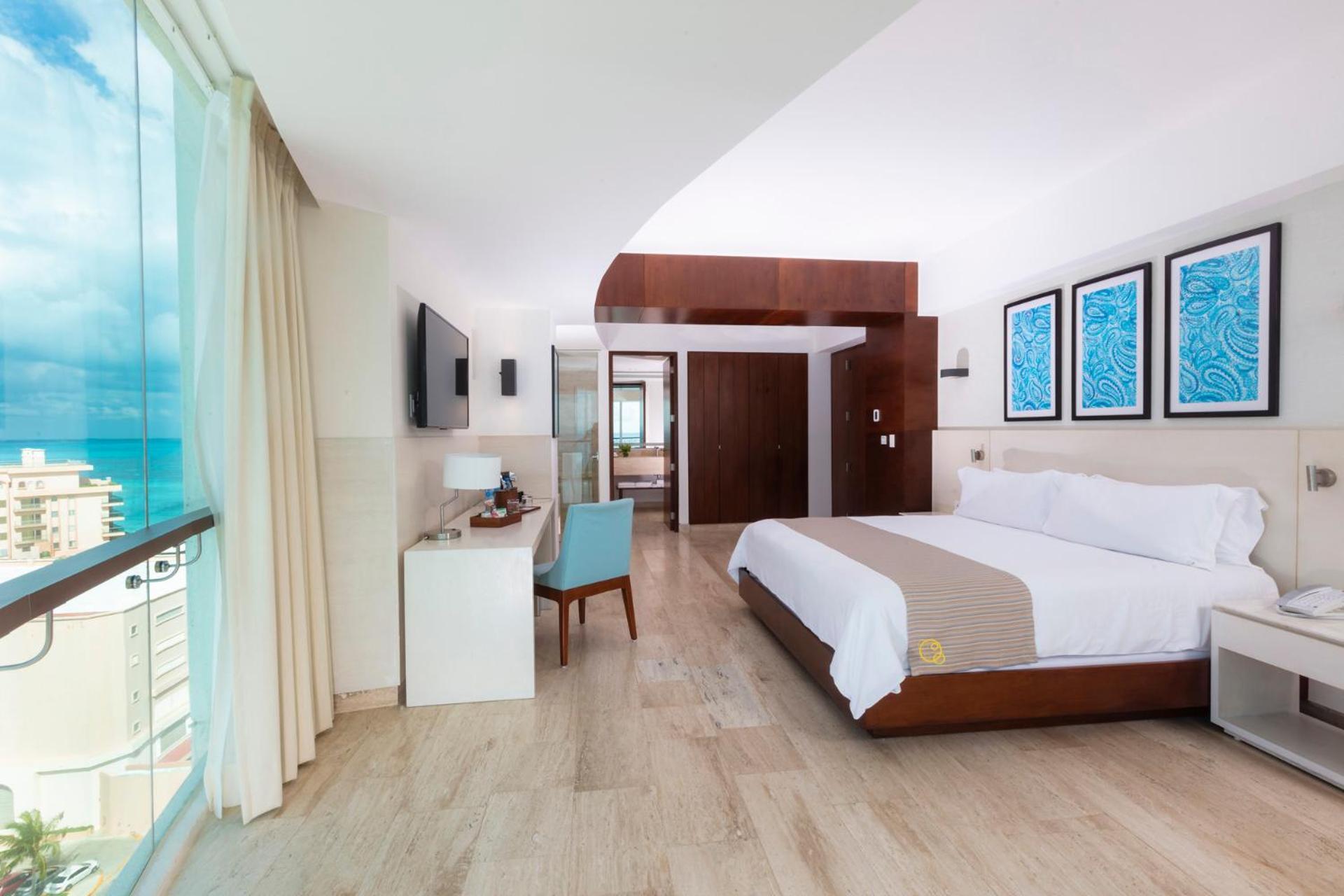 Altitude Corner Suite Partial Ocean View