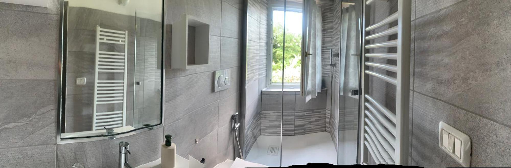 Double Room Private Bathroom