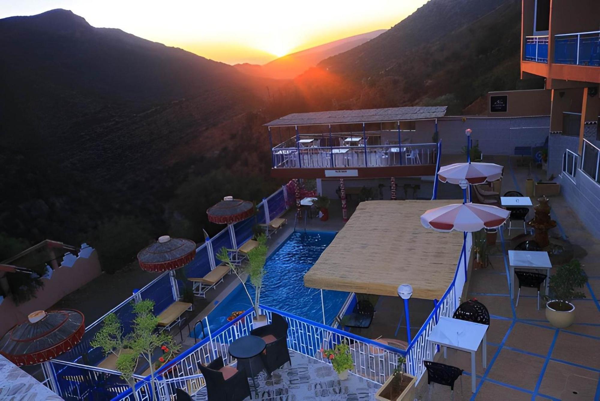Double Room Pool View