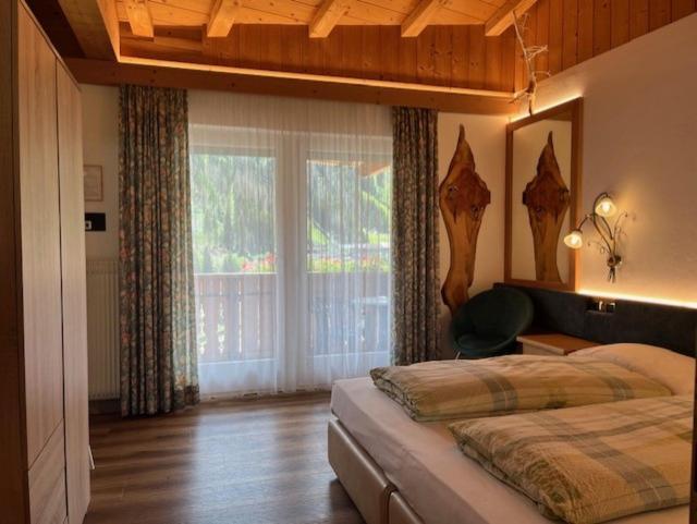 Double or Twin Room Balcony