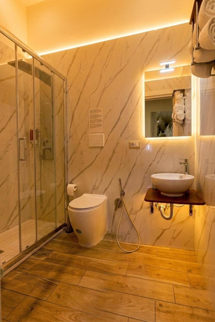 Triple Room Private Bathroom