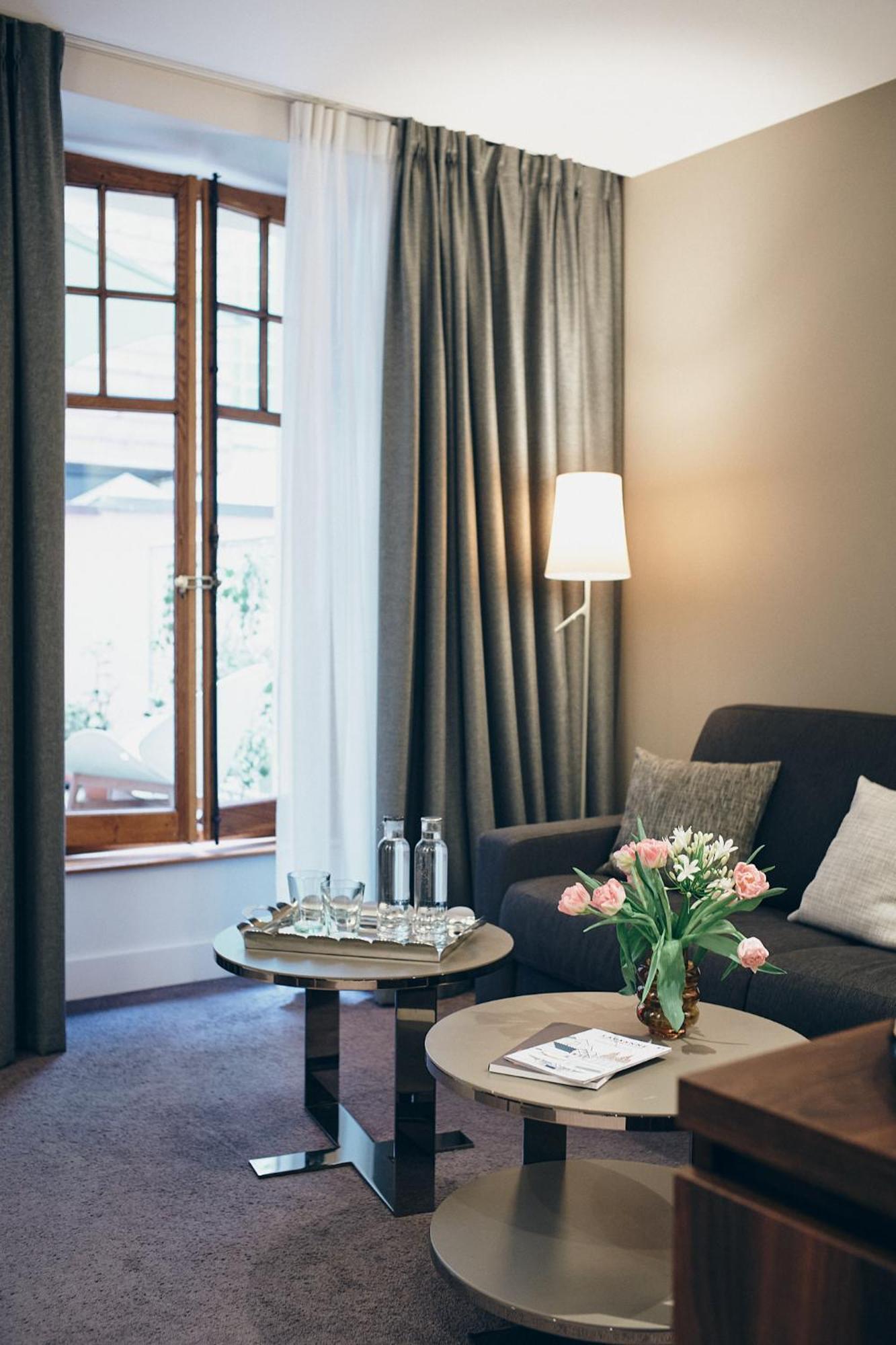 Suite