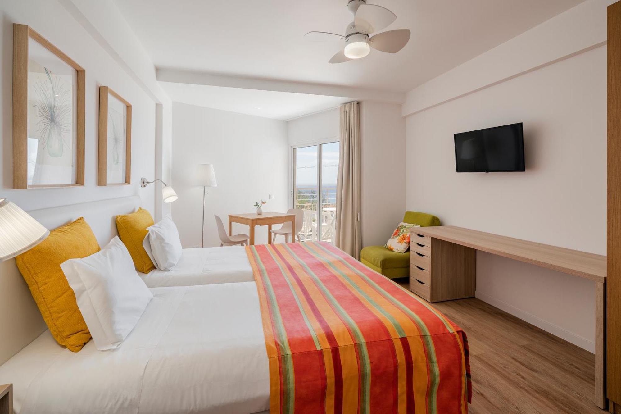 Apartamento de 1 Quarto Deluxe com vista para o mar.