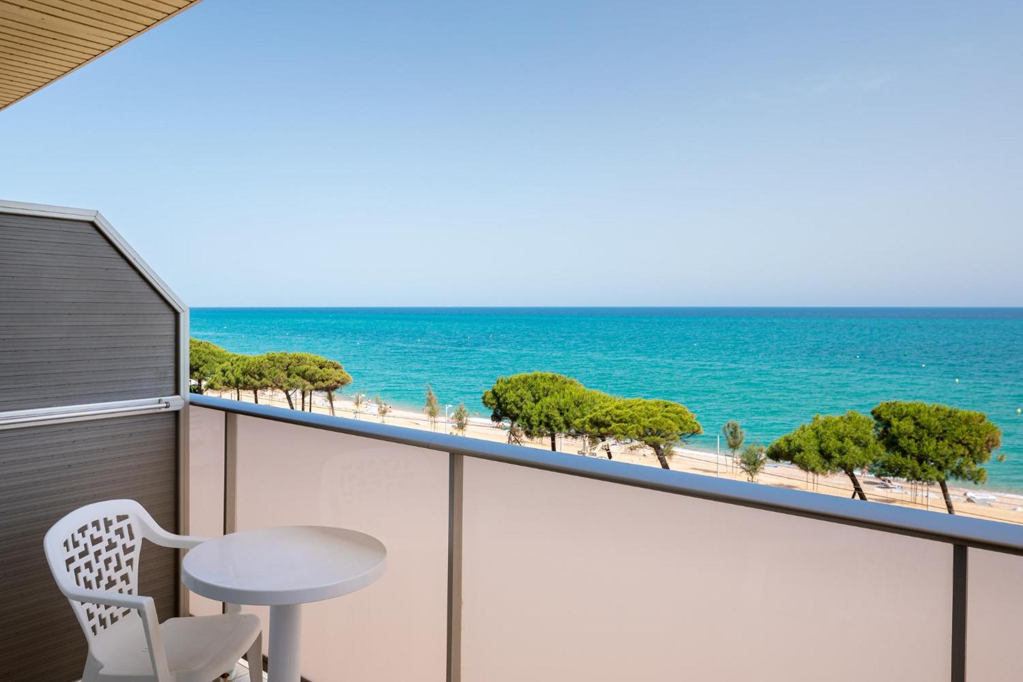 Twin Room Sea View