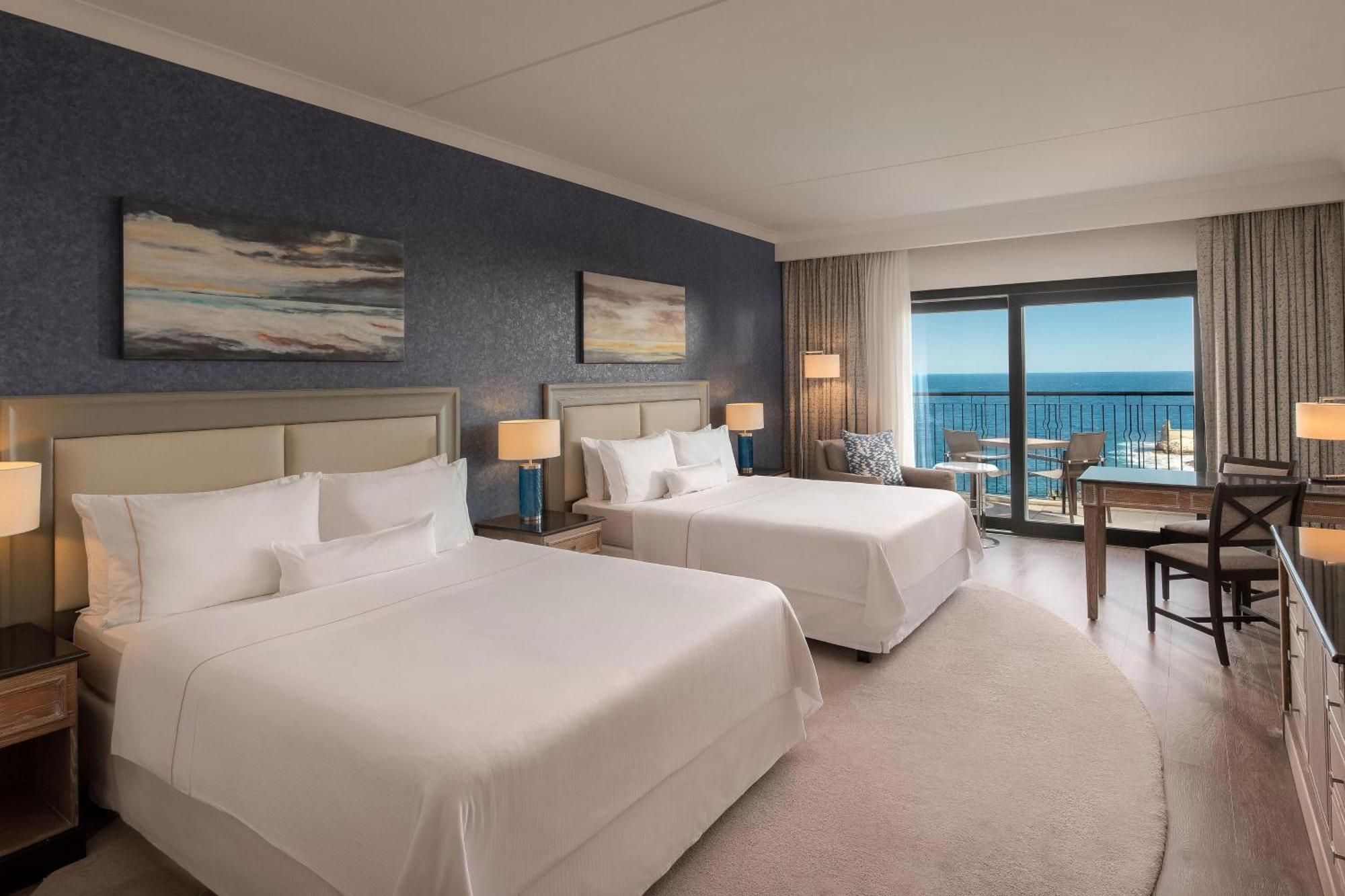 Deluxe Family Room Sea view 2 Queen Beds