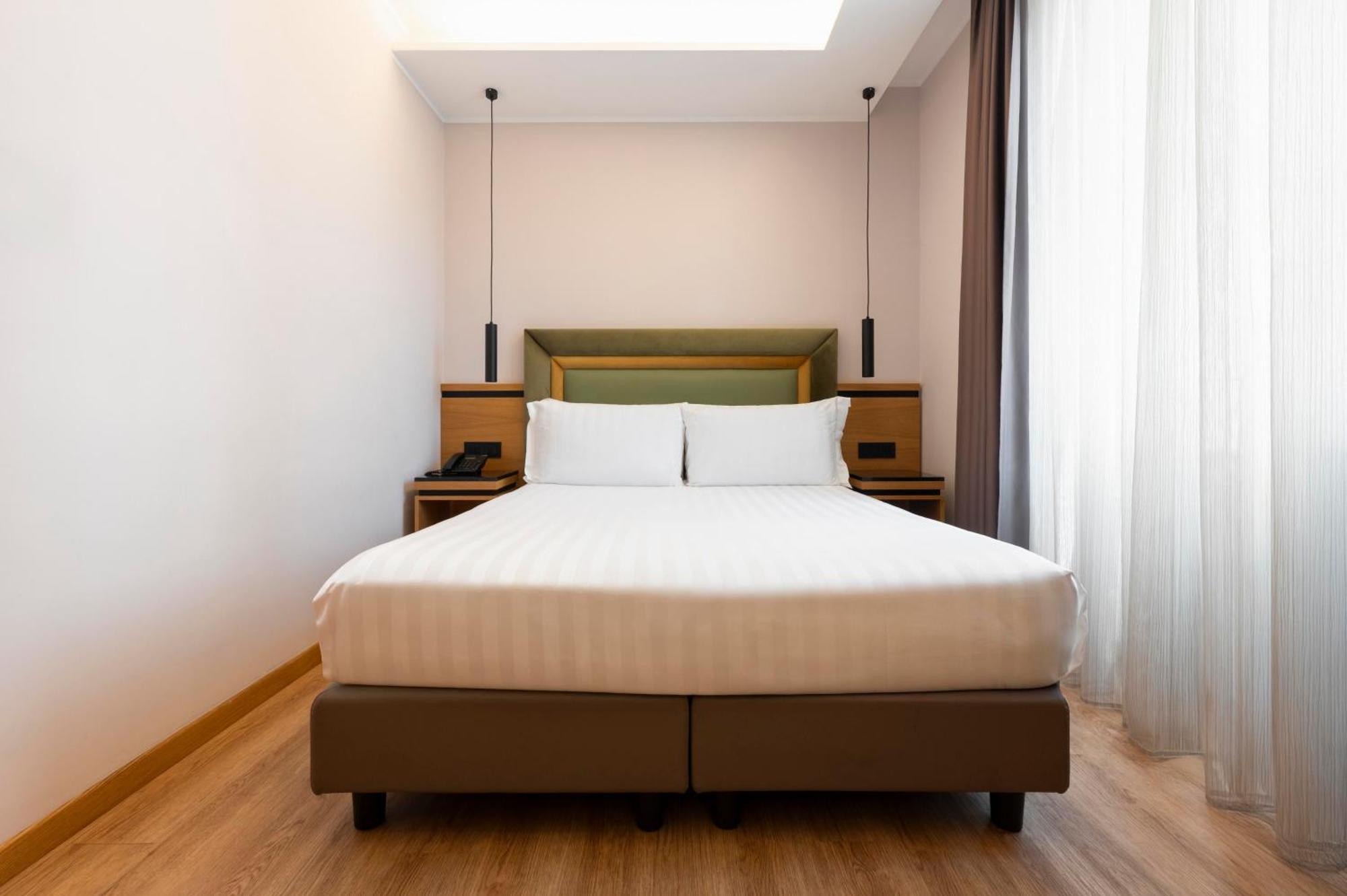 Small Double or Twin Room