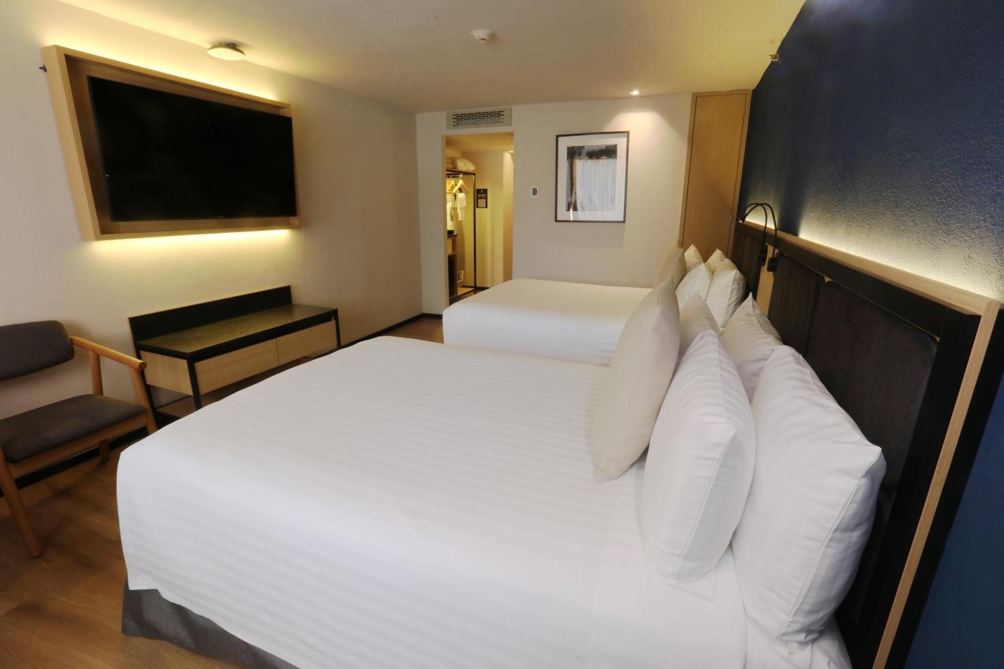 Signature Executive Double