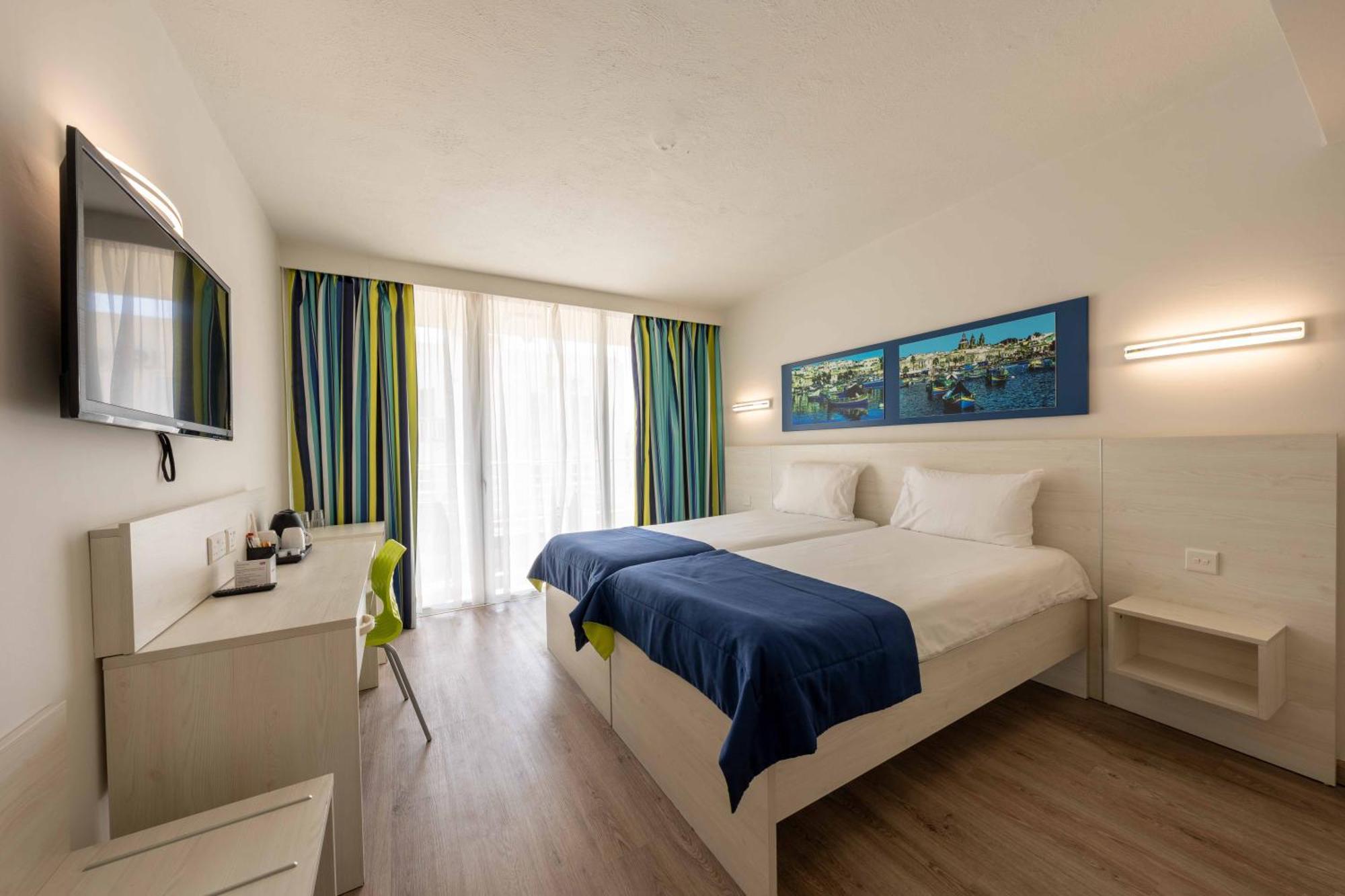 Double or Twin Room Balcony