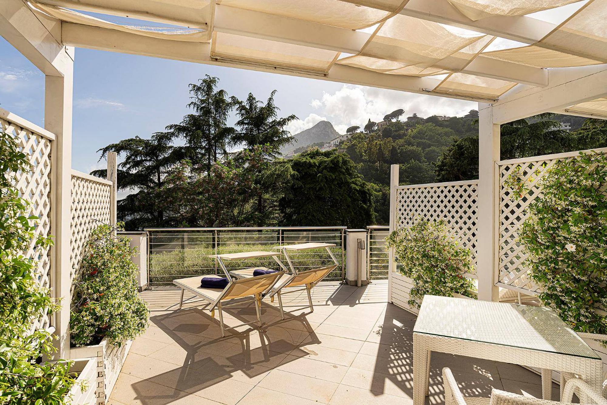 Deluxe Double Room Partial Sea View