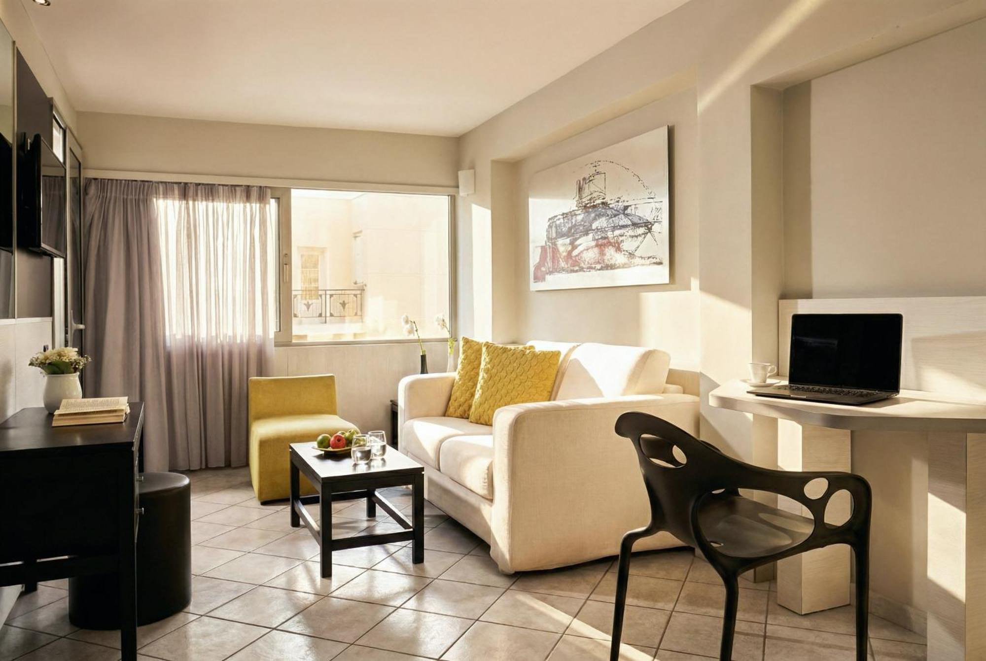 Classic Suite mit seitlichem Meerblick