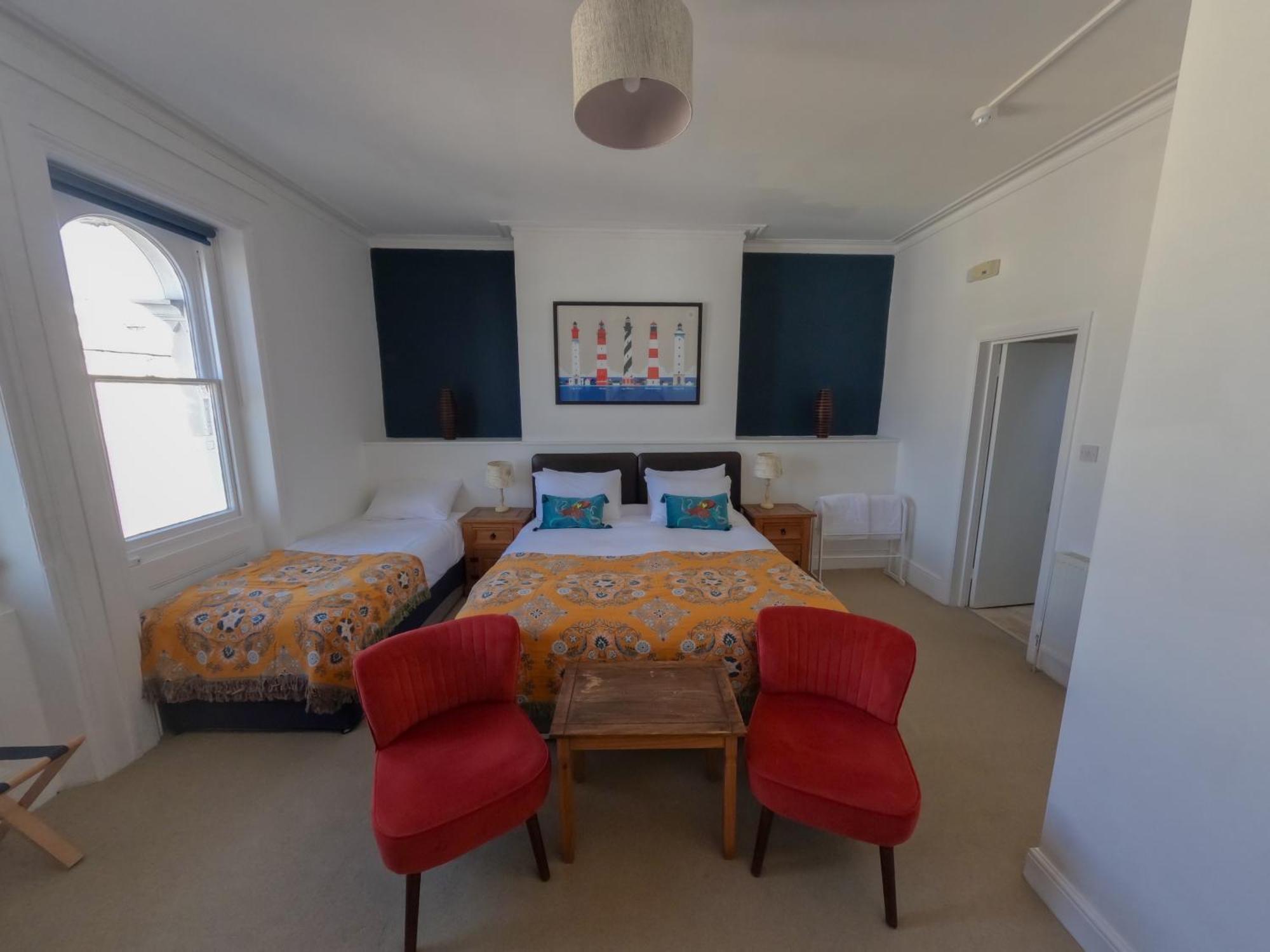 Double or Twin Room Private Bathroom