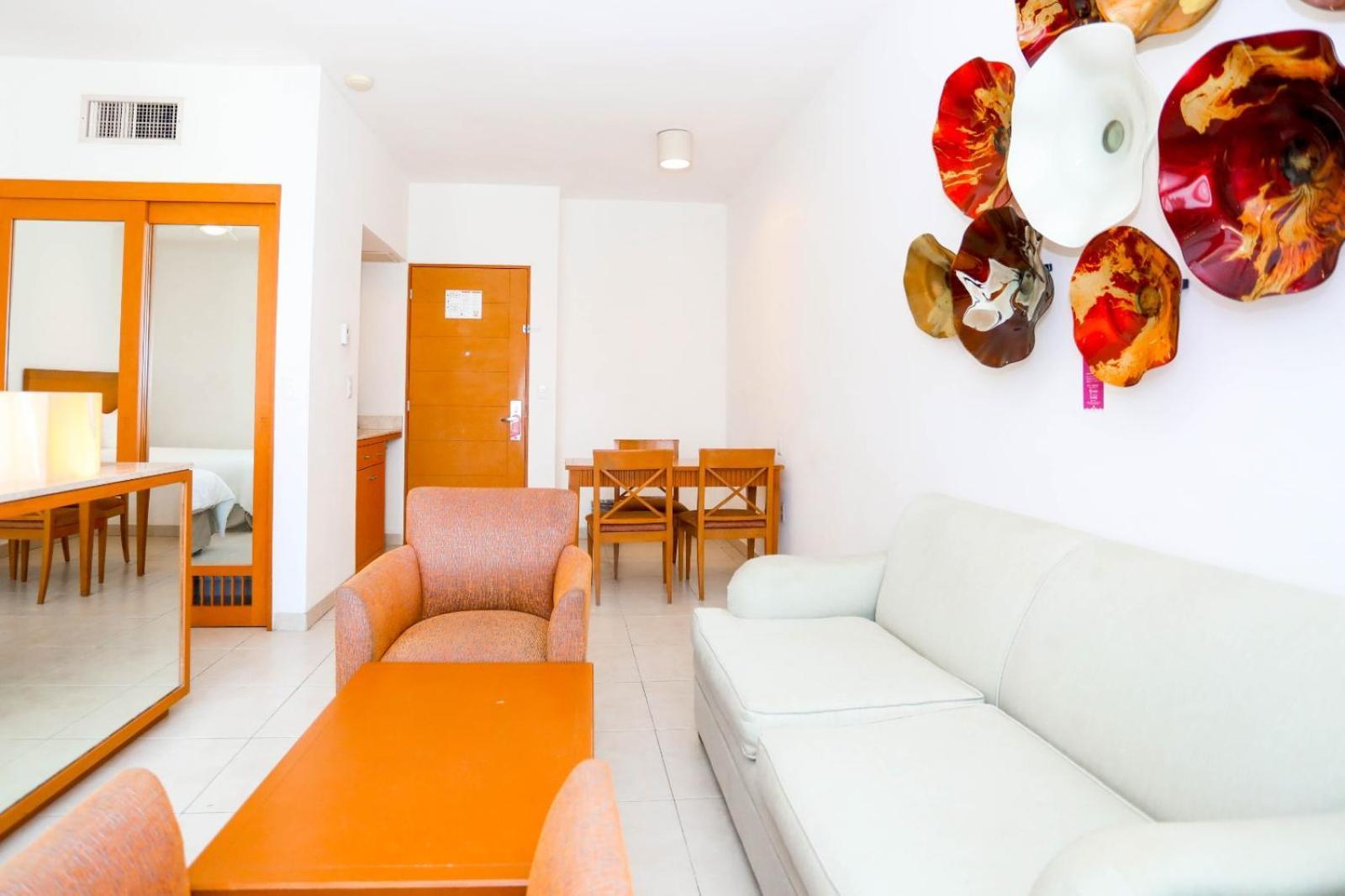 Standard Suite