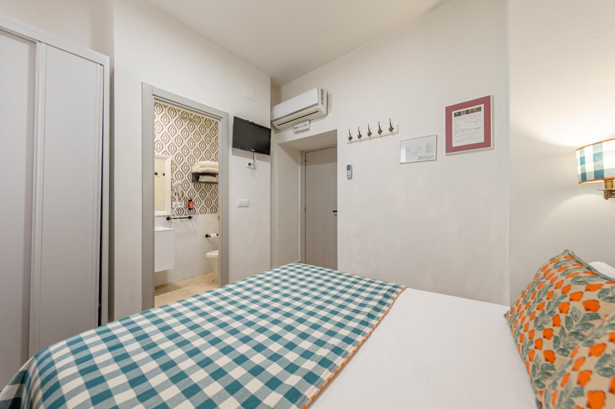 Economy Double or Twin Room