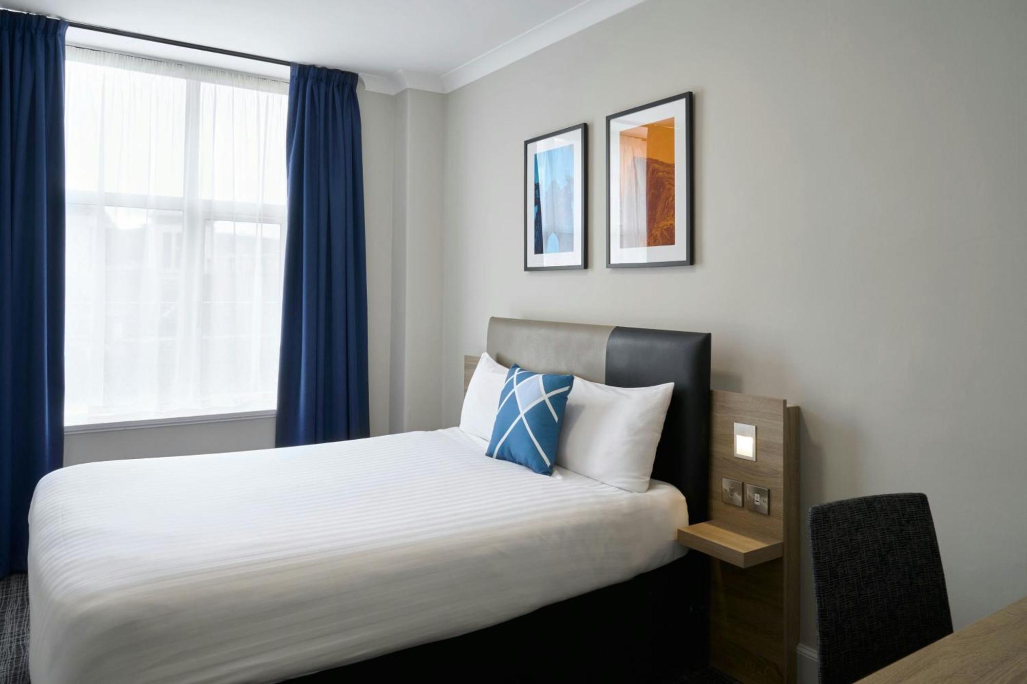 Chambre Double Standard avec 1 Lit Double