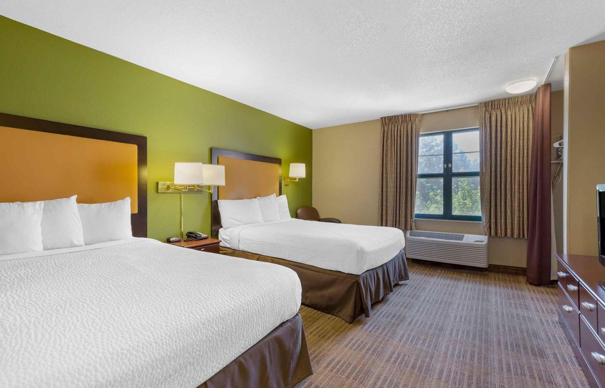Studio 2 Double Beds Non-Smoking