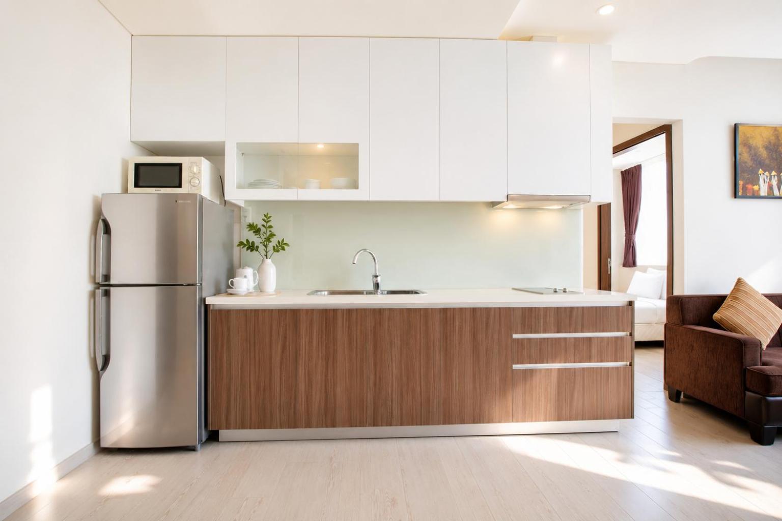 EXECUTIVE TWO-BEDROOM APARTMENT – CITY VIEW
