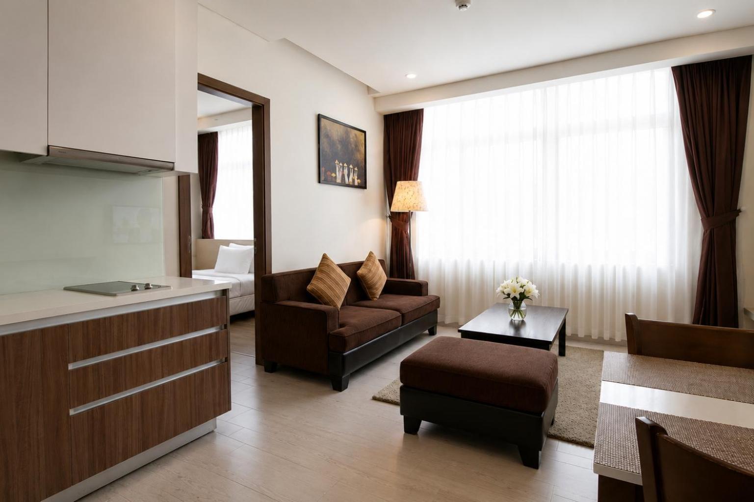 EXECUTIVE TWO-BEDROOM APARTMENT – CITY VIEW