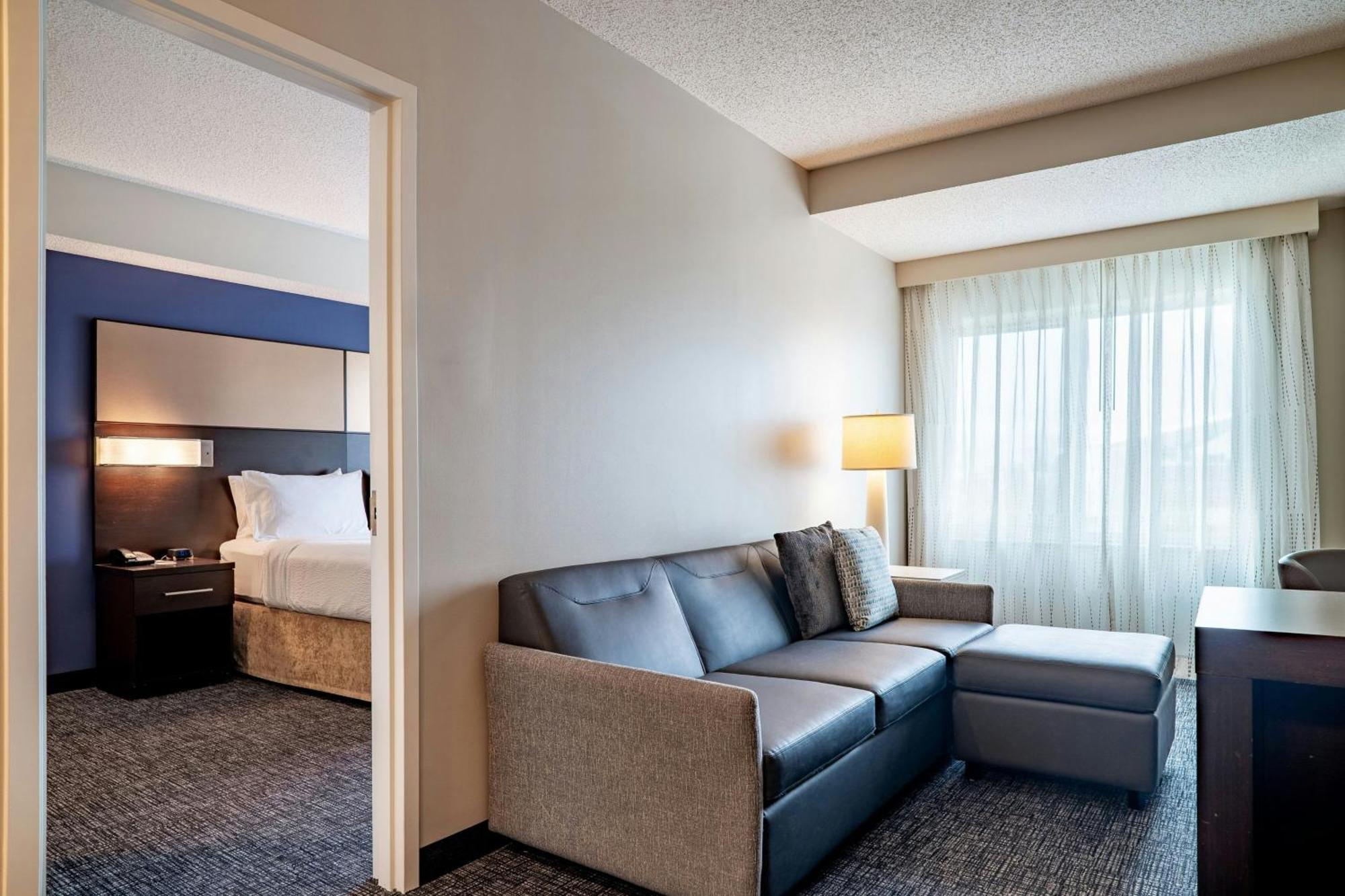 One-Bedroom Suite
